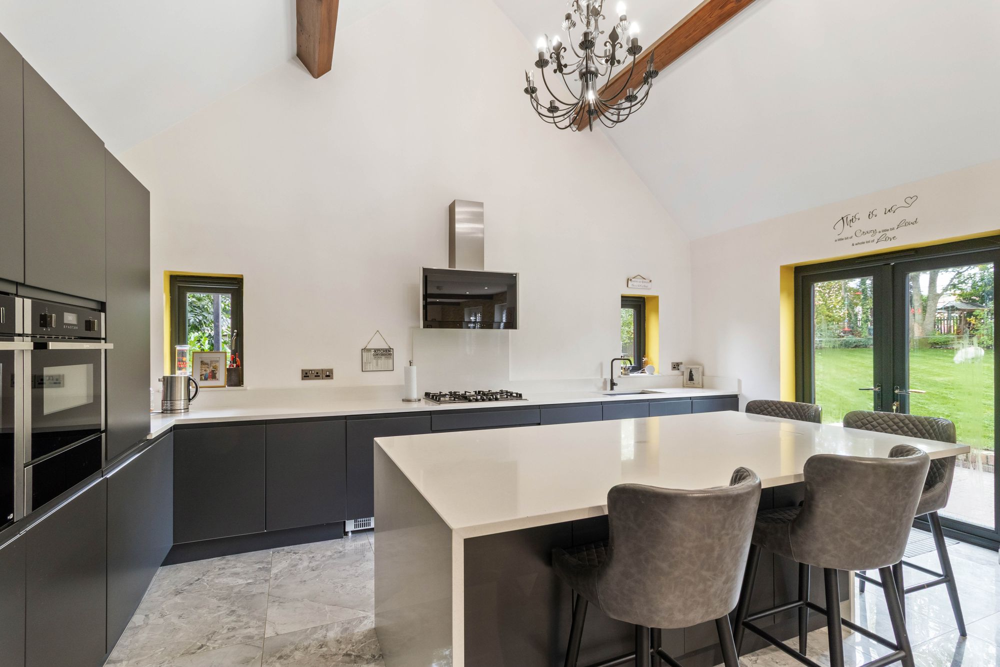 Keckwick Lane, Daresbury, WA4