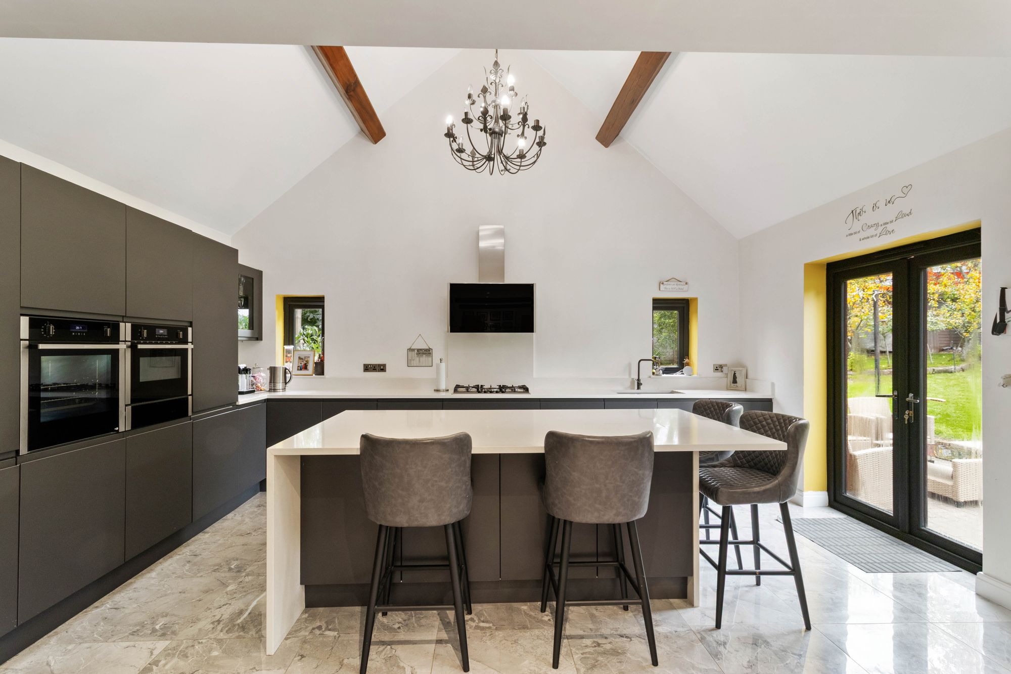 Keckwick Lane, Daresbury, WA4