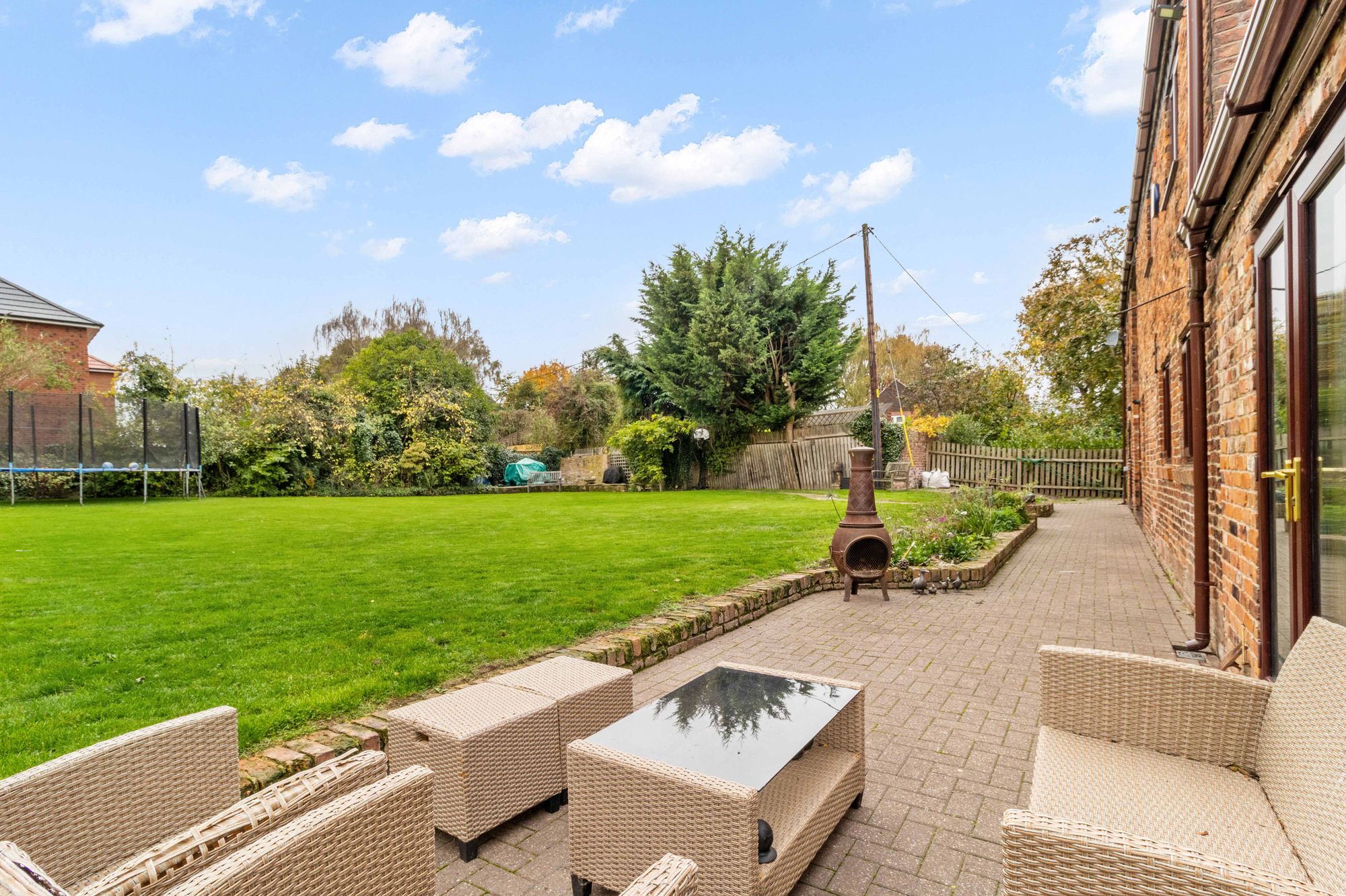 Keckwick Lane, Daresbury, WA4