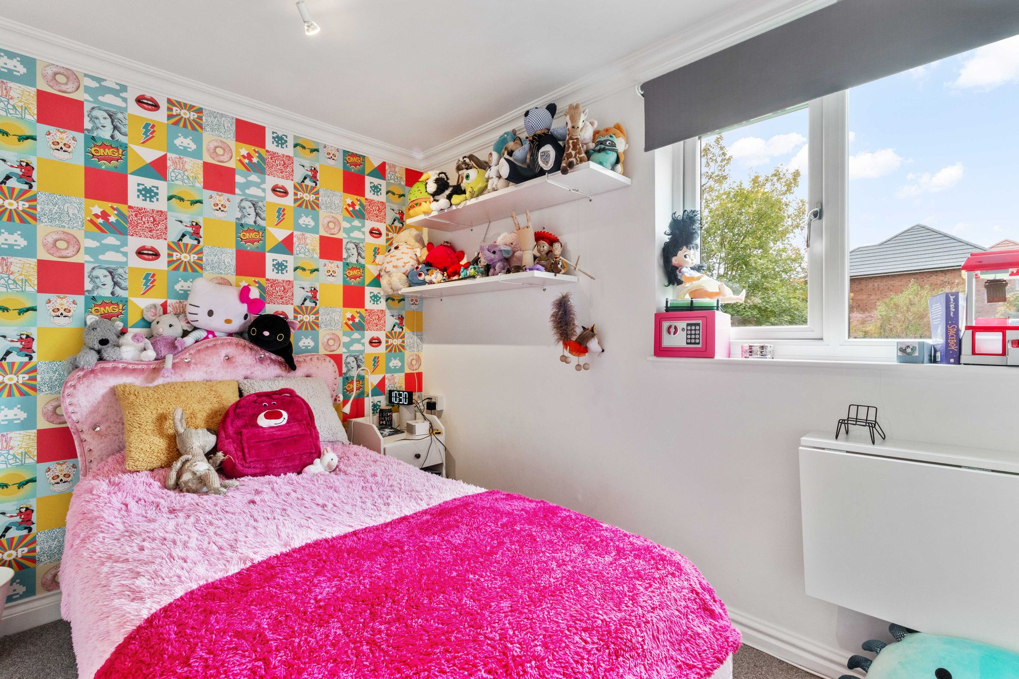 Keckwick Lane, Daresbury, WA4