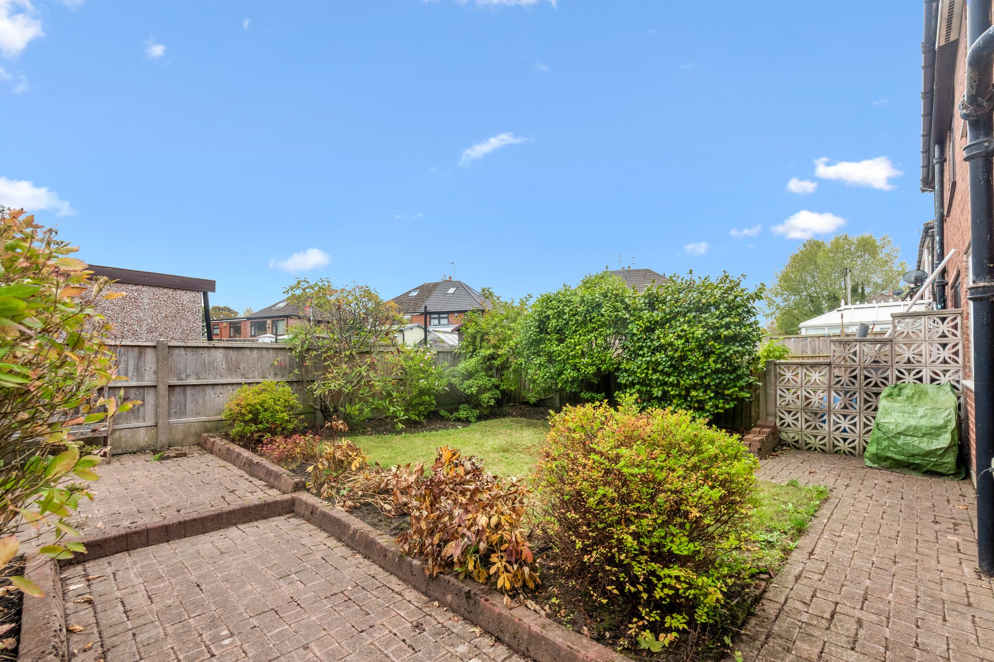 Bobbies Lane, St. Helens