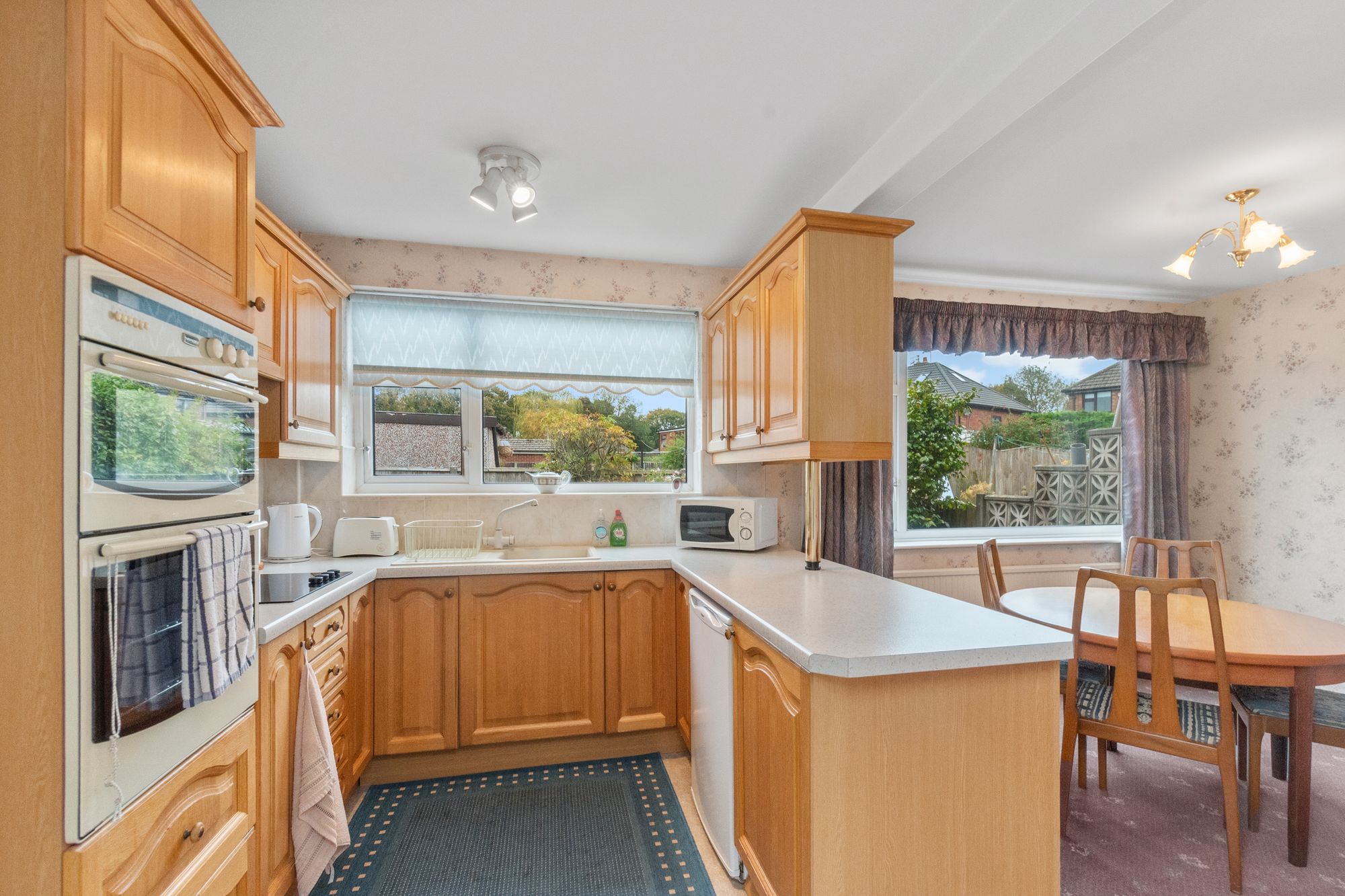 Bobbies Lane, St. Helens