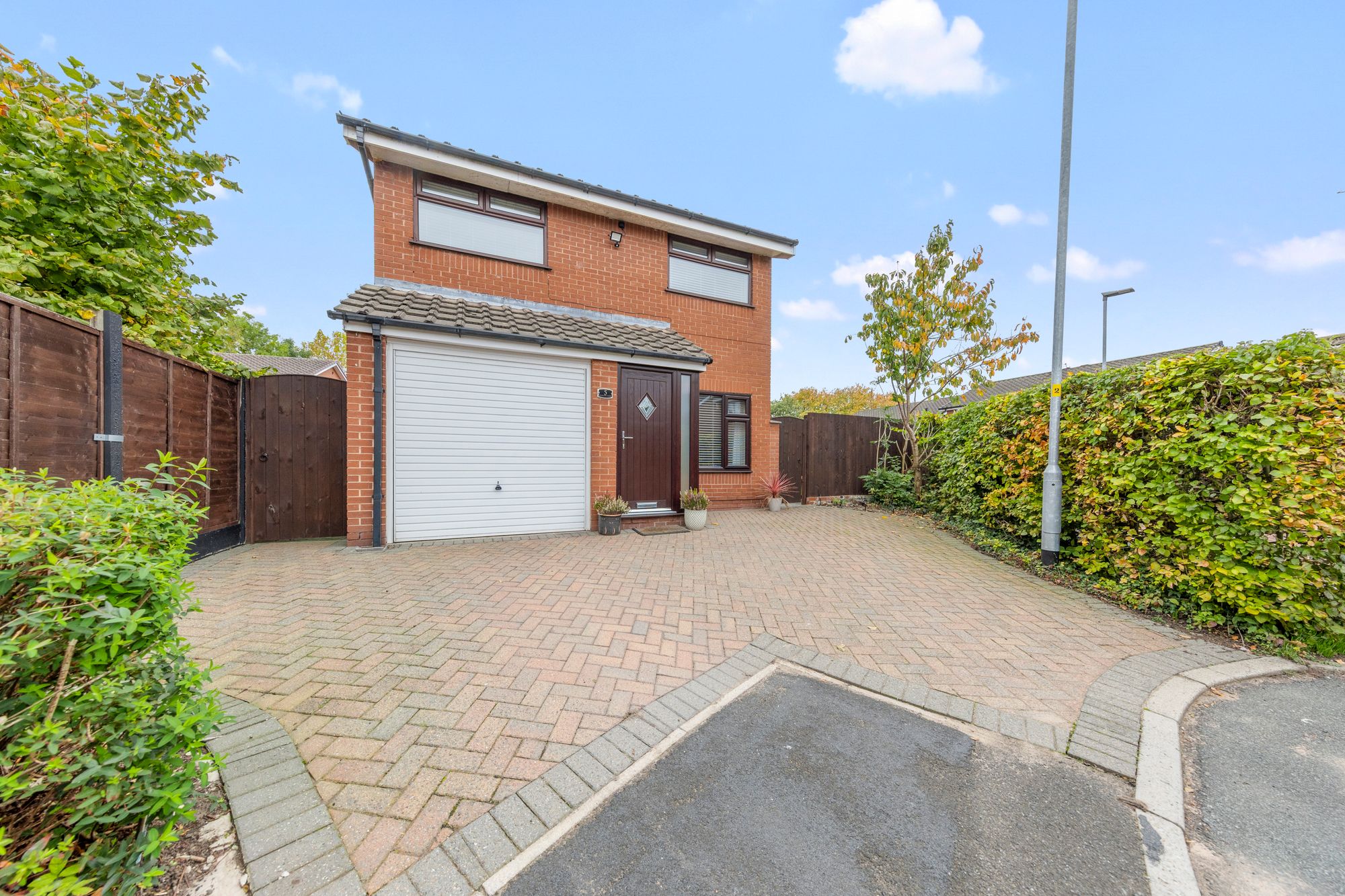 Marlow Close, Birchwood, WA3
