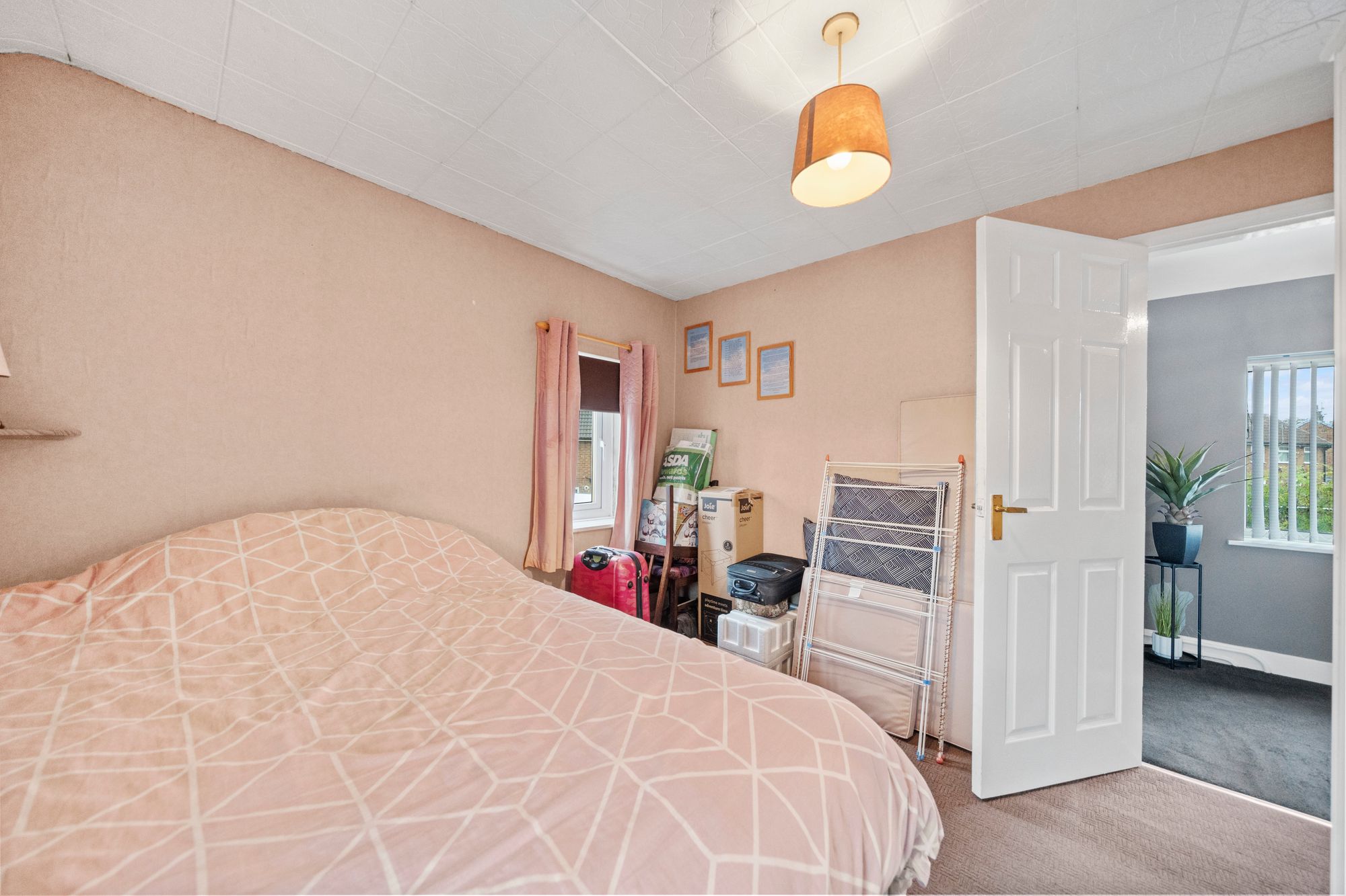 Chatburn Avenue, Golborne, WA3