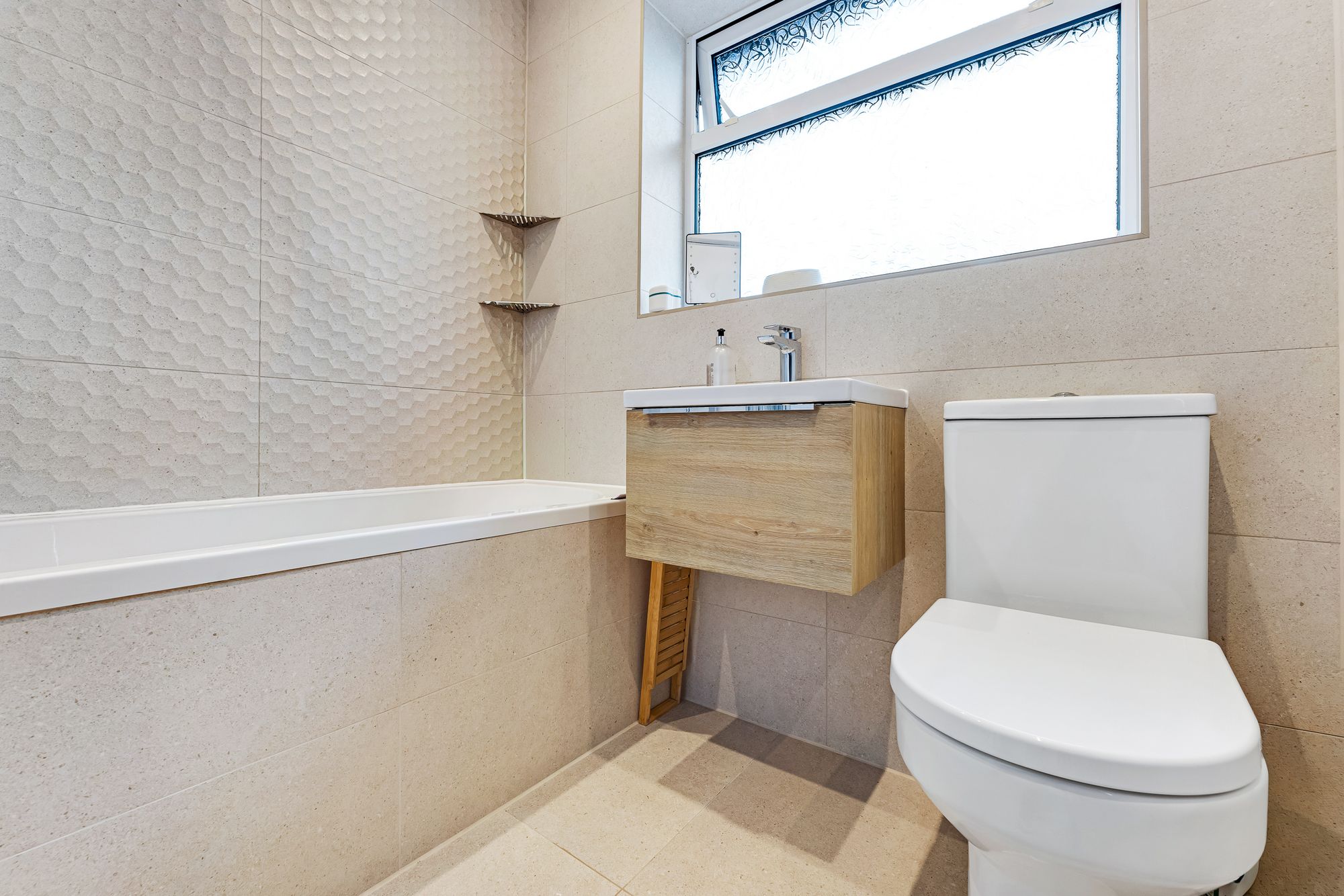 Deacon Road, Widnes, WA8