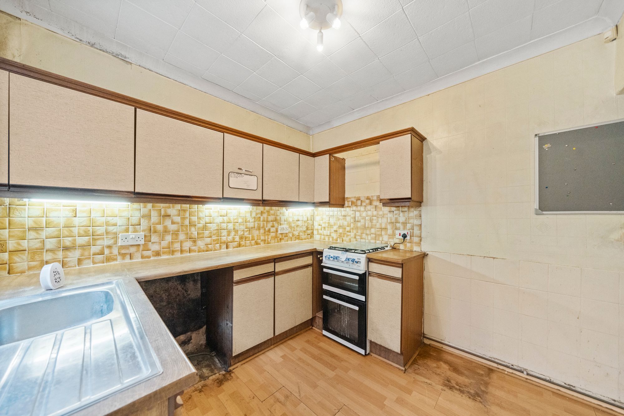 Collingwood Road, Newton-Le-Willows, WA12