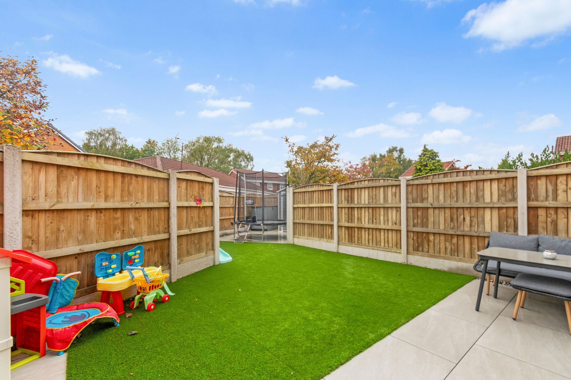 Lockerbie Close, Warrington, WA2