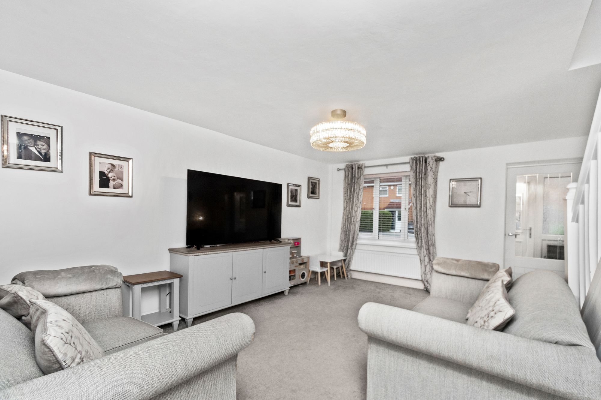 Lockerbie Close, Warrington, WA2