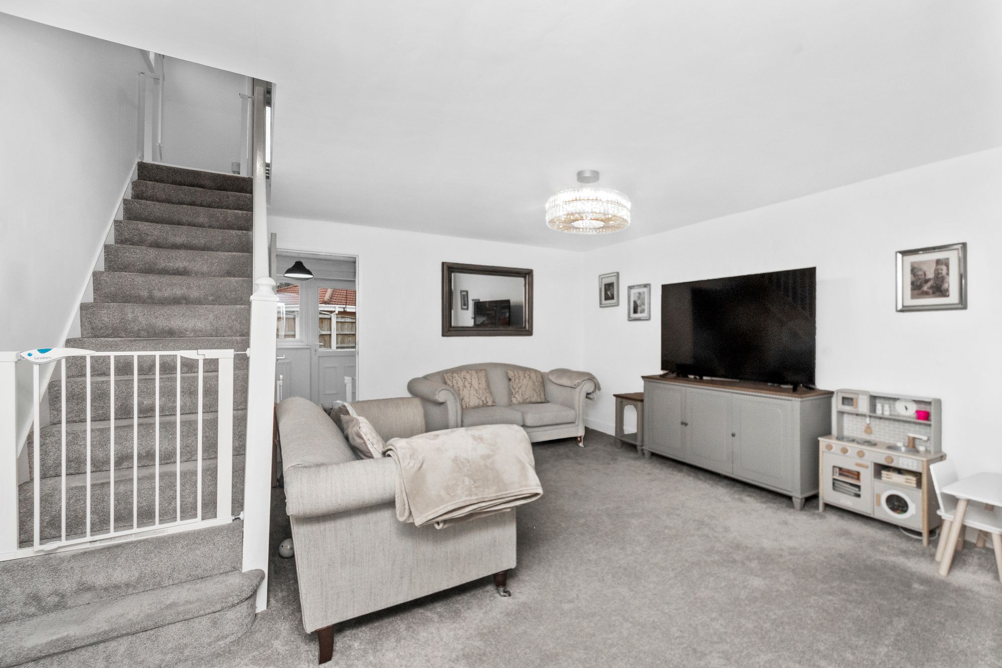 Lockerbie Close, Warrington, WA2