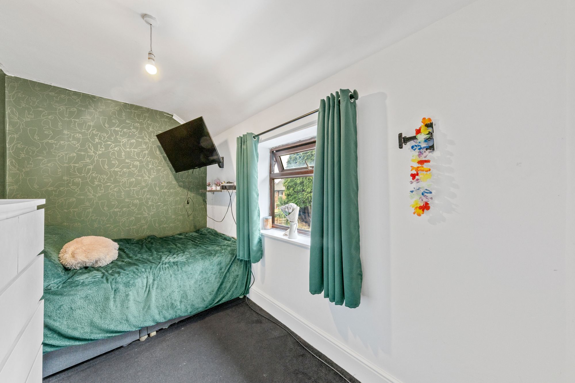 Chiltern Road, Warrington, WA2