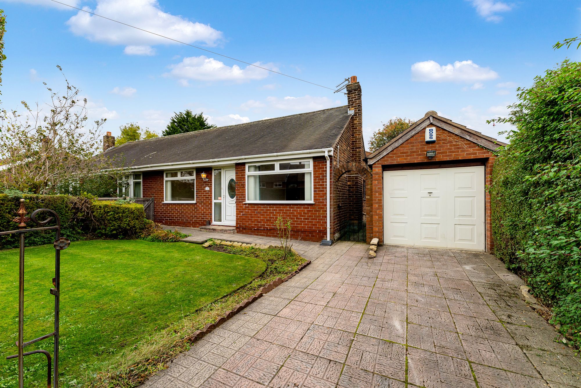 Montgomery Road, Widnes, WA8