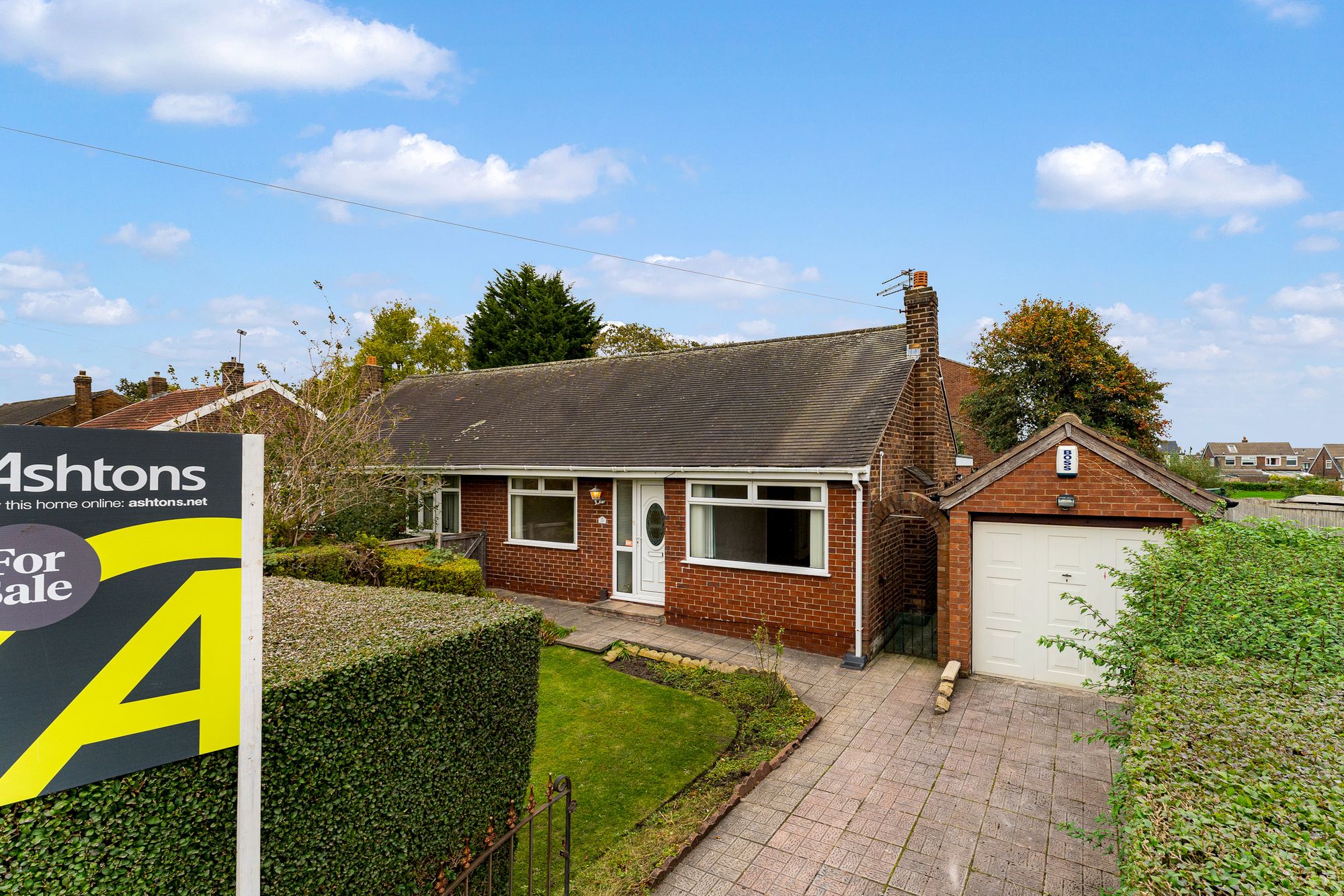 Montgomery Road, Widnes, WA8