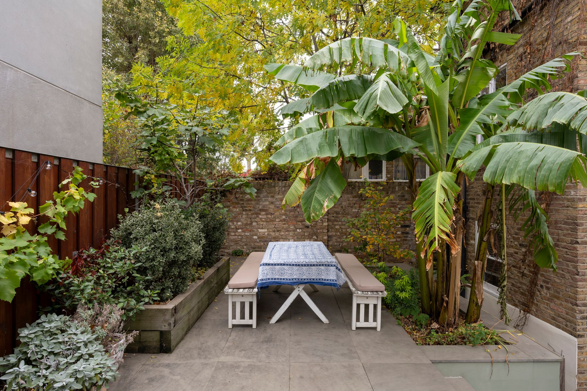 SOH Exteriors Garden Southborough Road 5