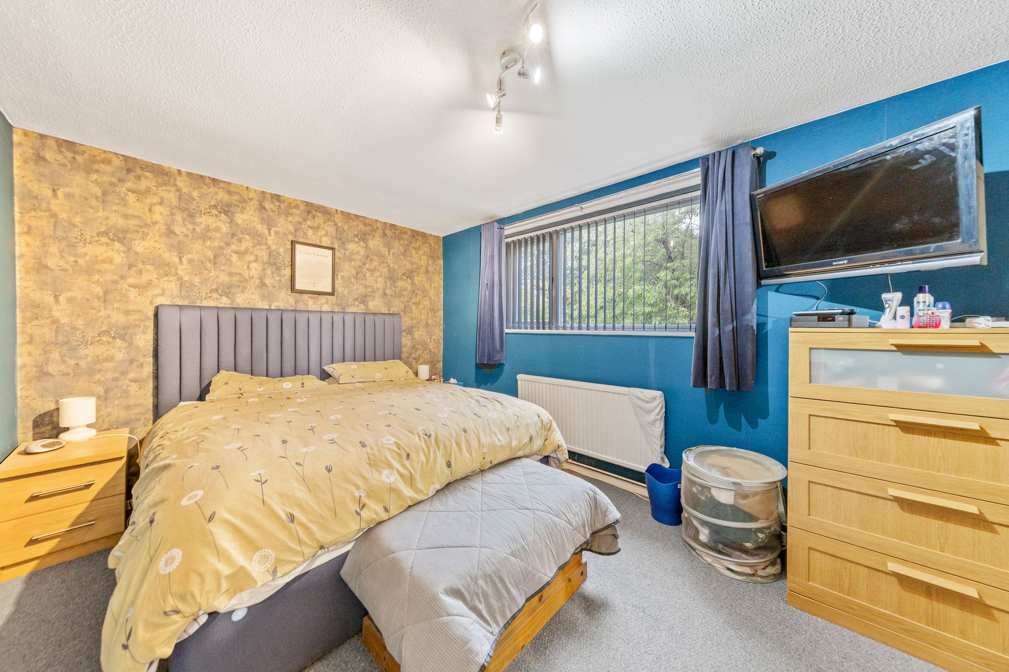 Heather Close, Warrington