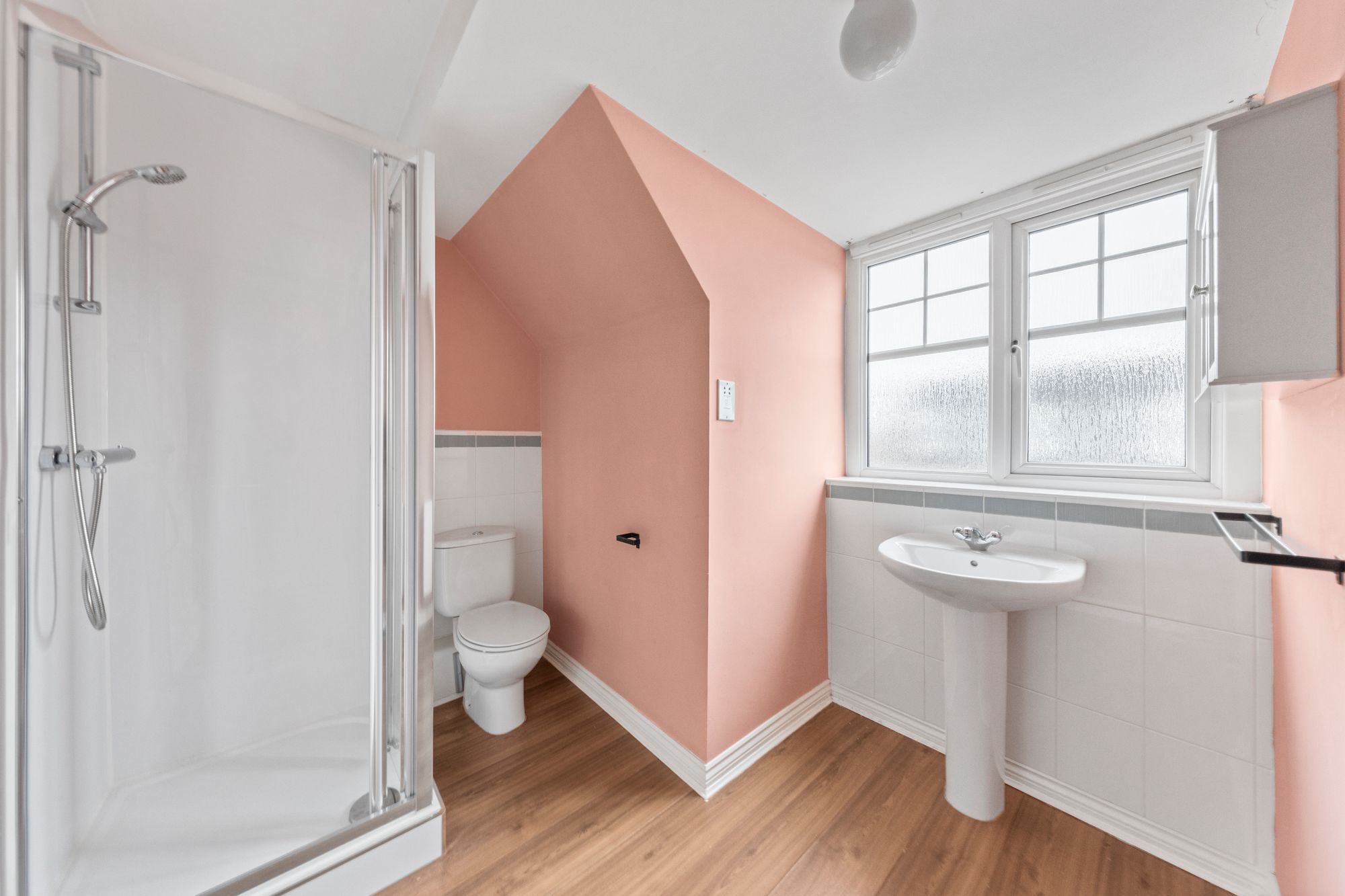 Larkspur Grove, Warrington