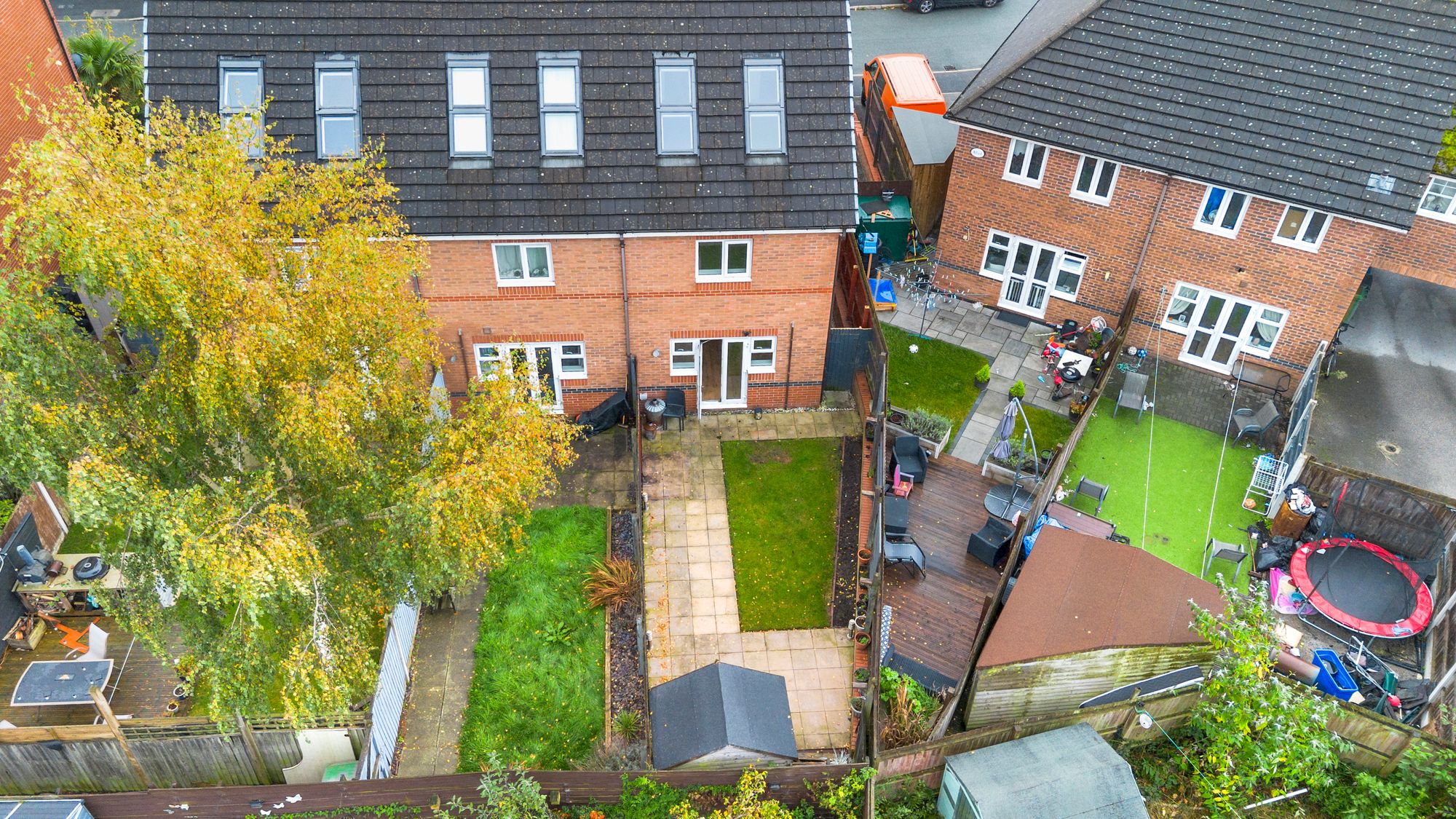 Larkspur Grove, Warrington