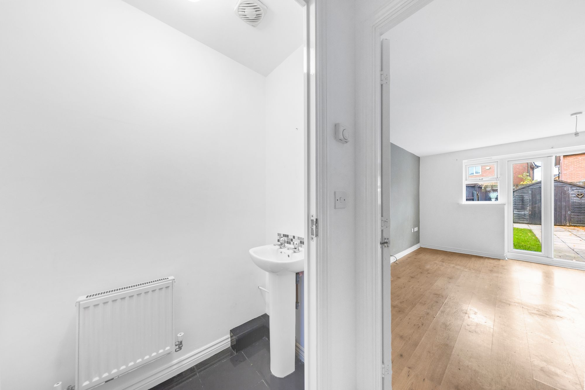 Larkspur Grove, Warrington