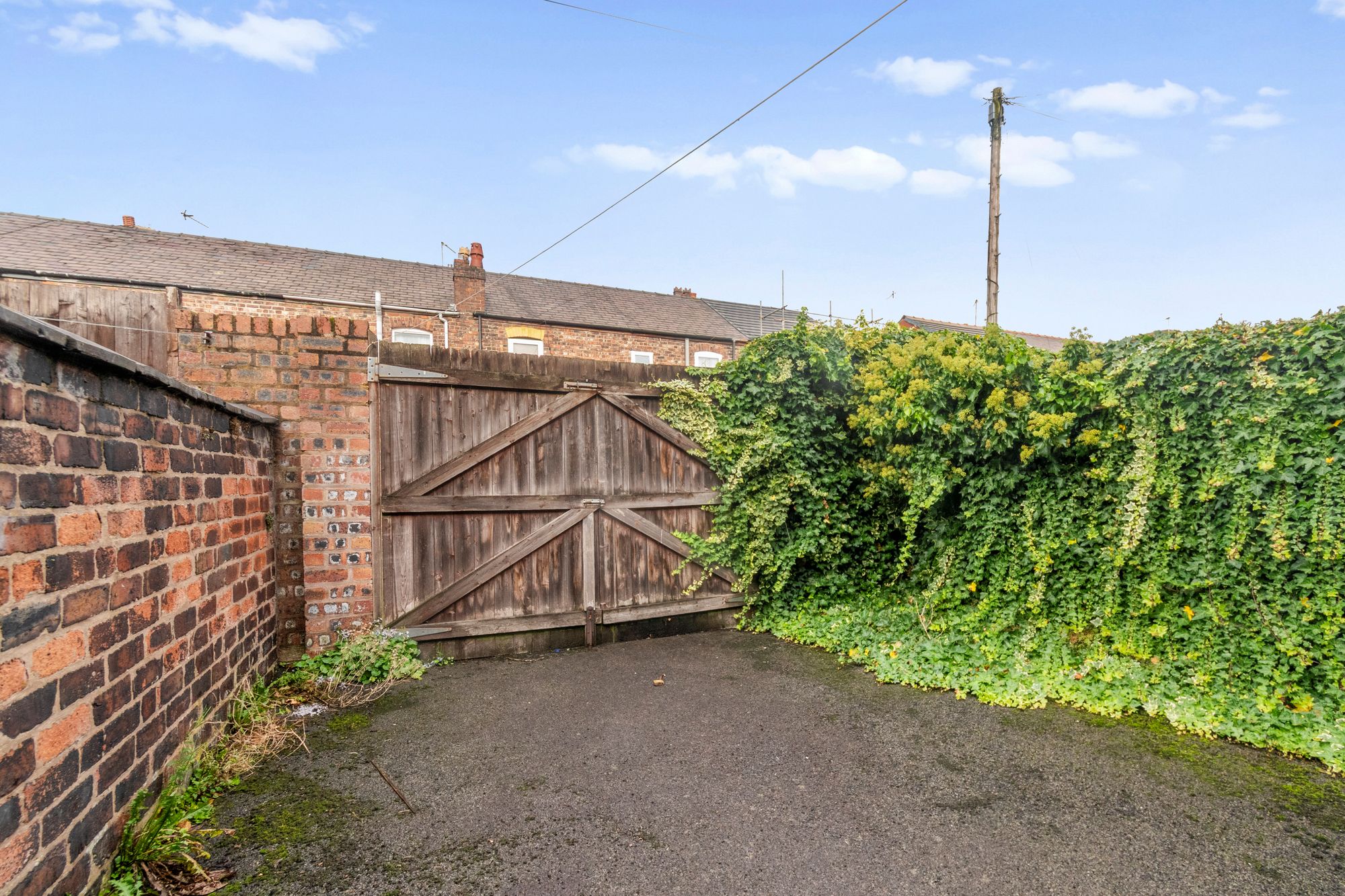 Old Liverpool Road, Warrington