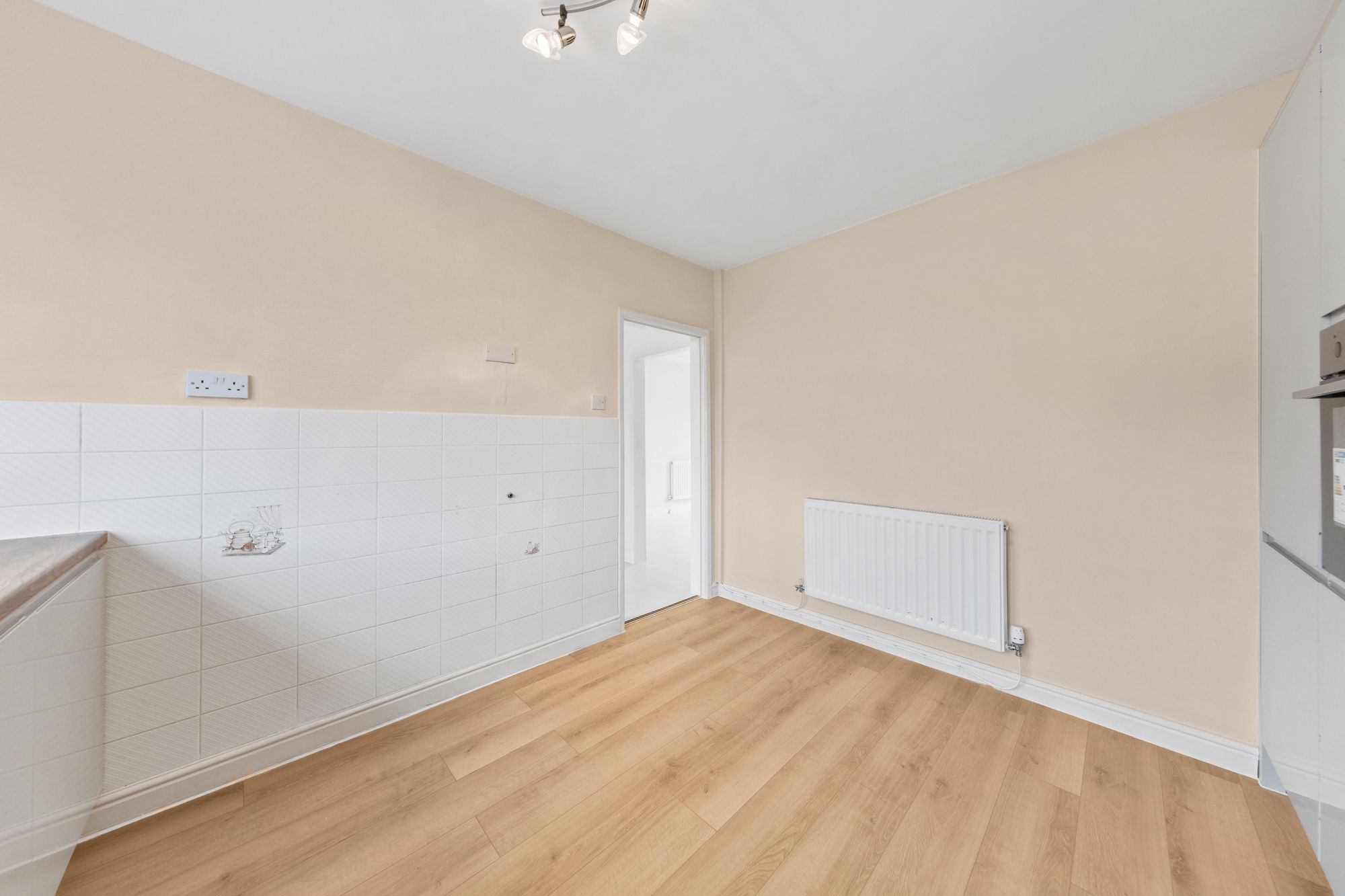 Greymist Avenue, Woolston, WA1