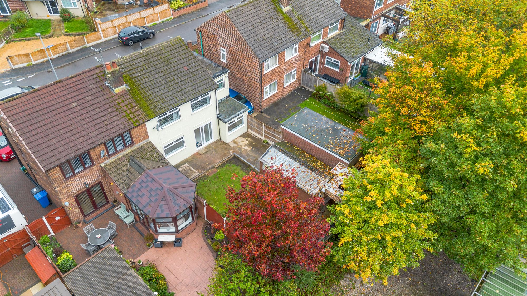 Greymist Avenue, Woolston, WA1