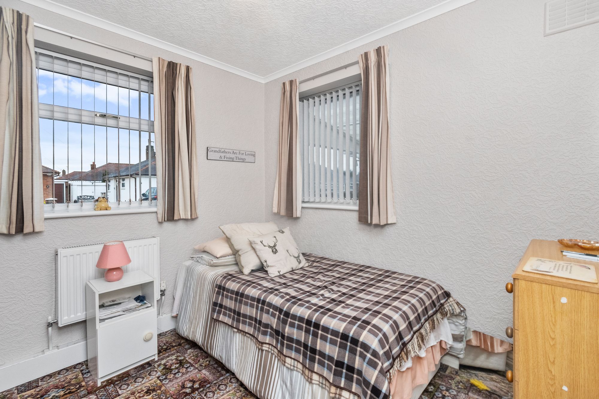 Cedar Grove, Paddington, WA1