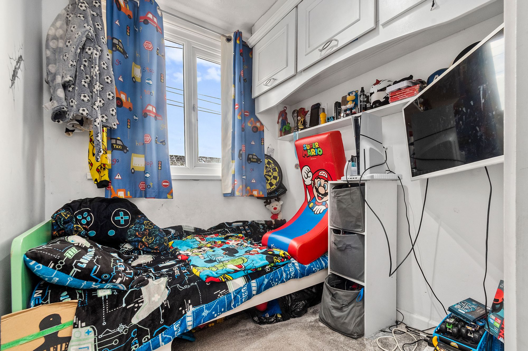 Chestnut Avenue, Haydock, WA11