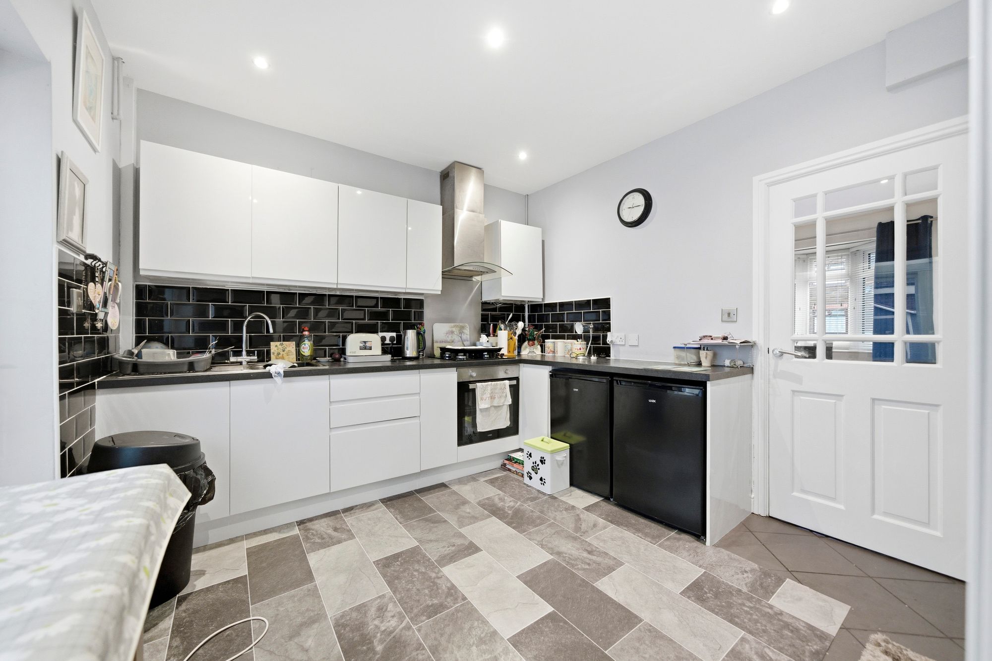 Gordon Avenue, St. Helens