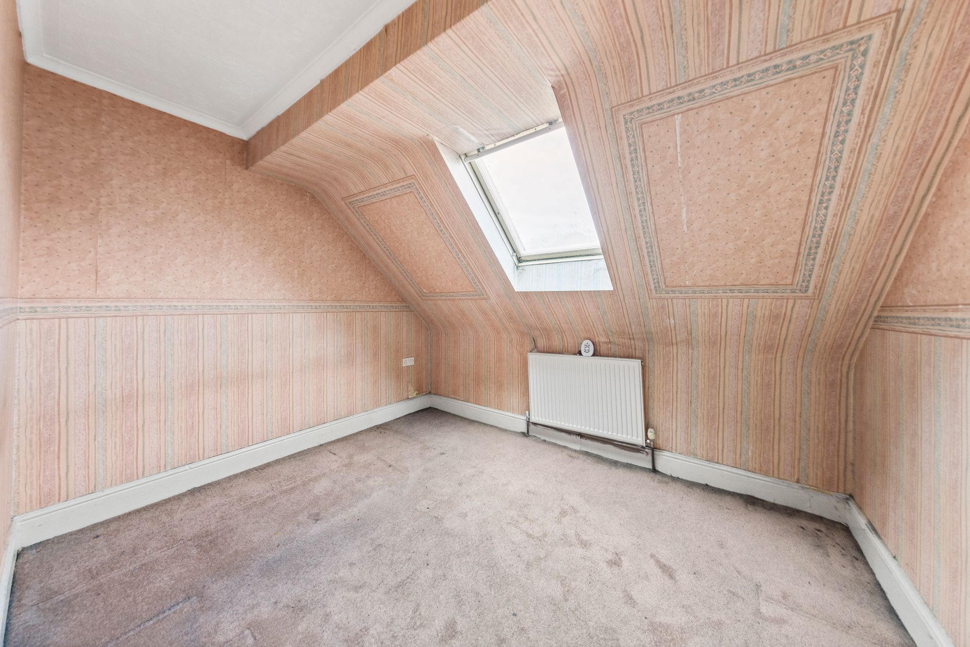 Waywell Close, Fearnhead, WA2