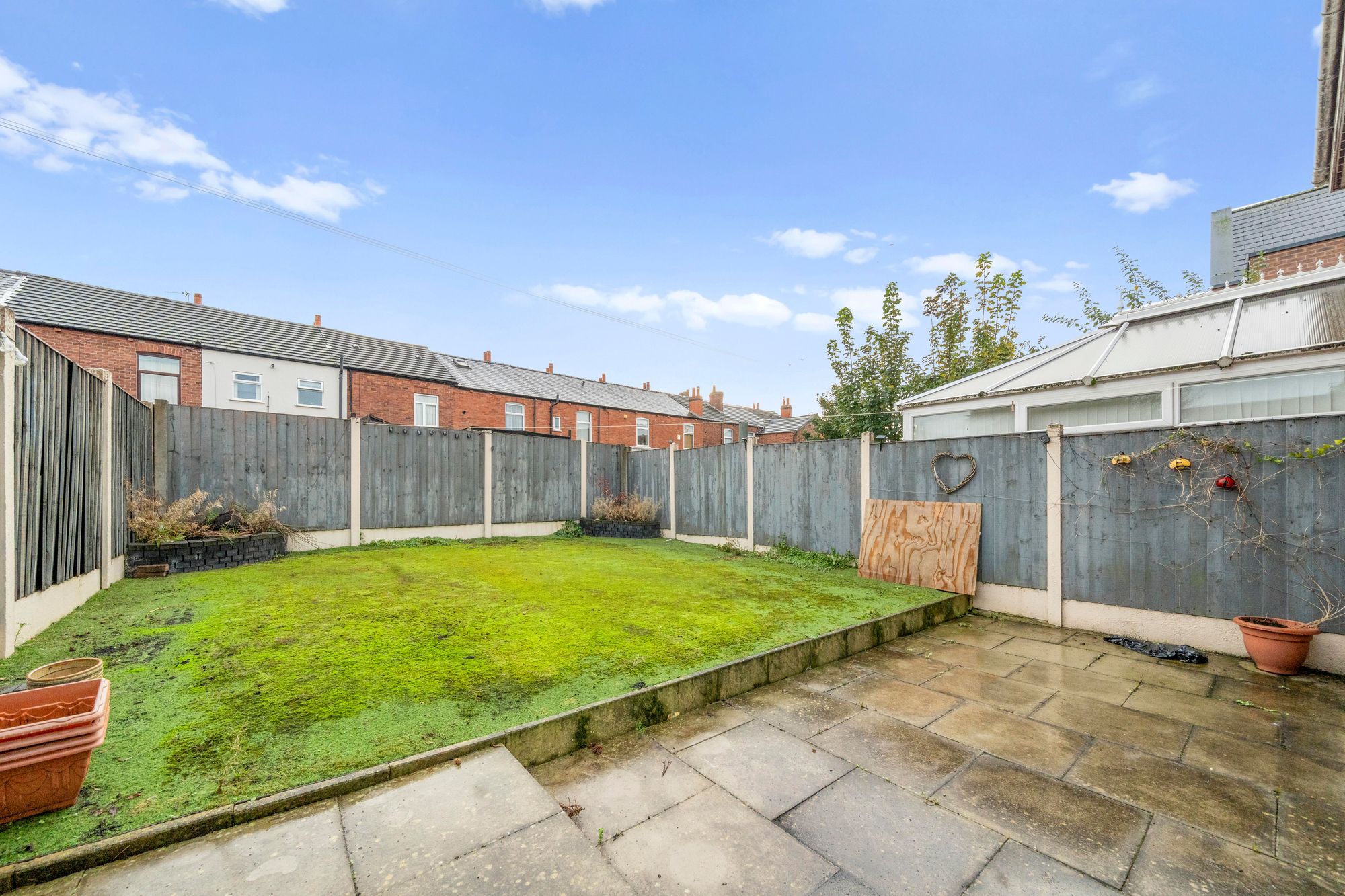 Cooper Avenue, Newton-Le-Willows