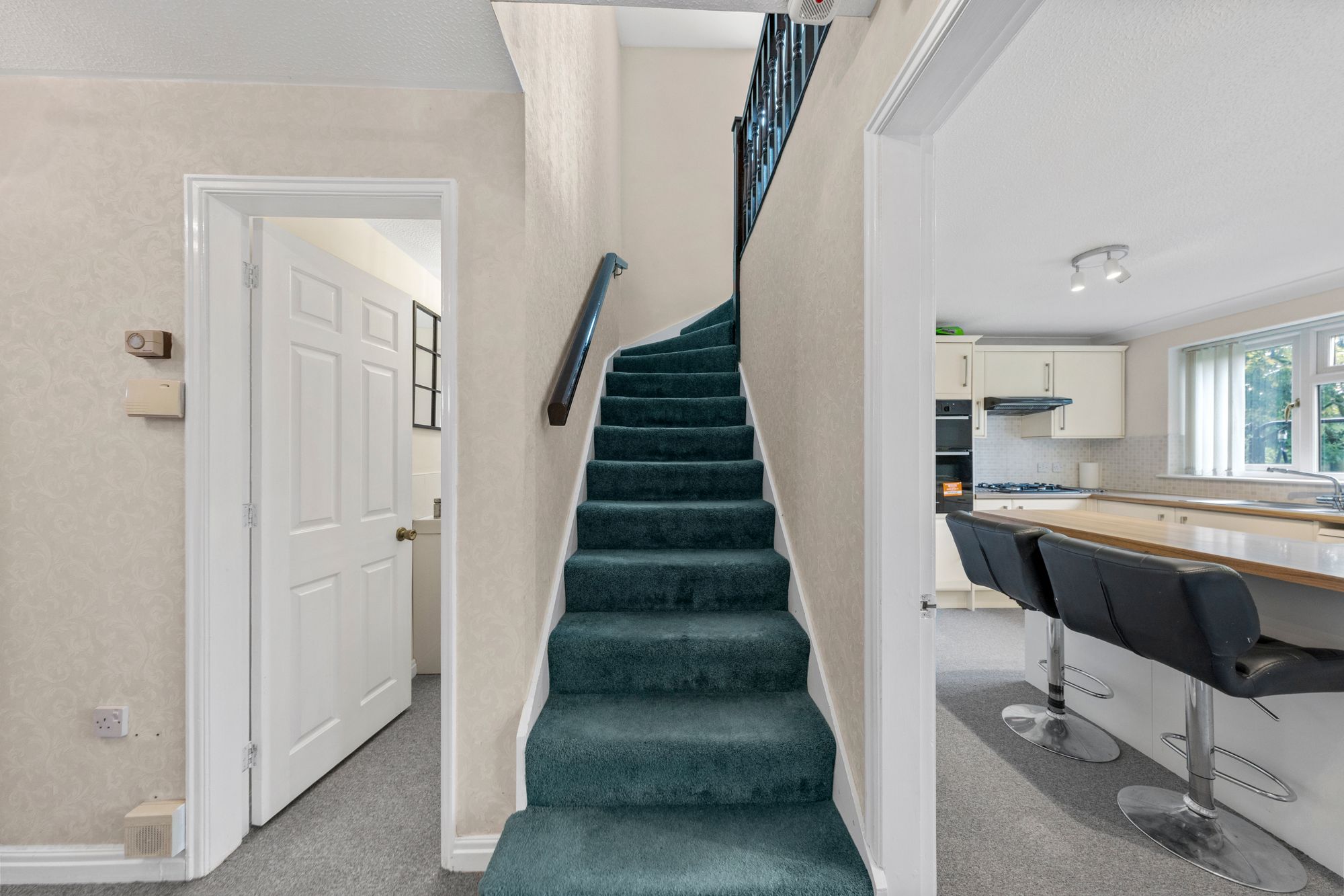 Westbrook Crescent, Old Hall, WA5