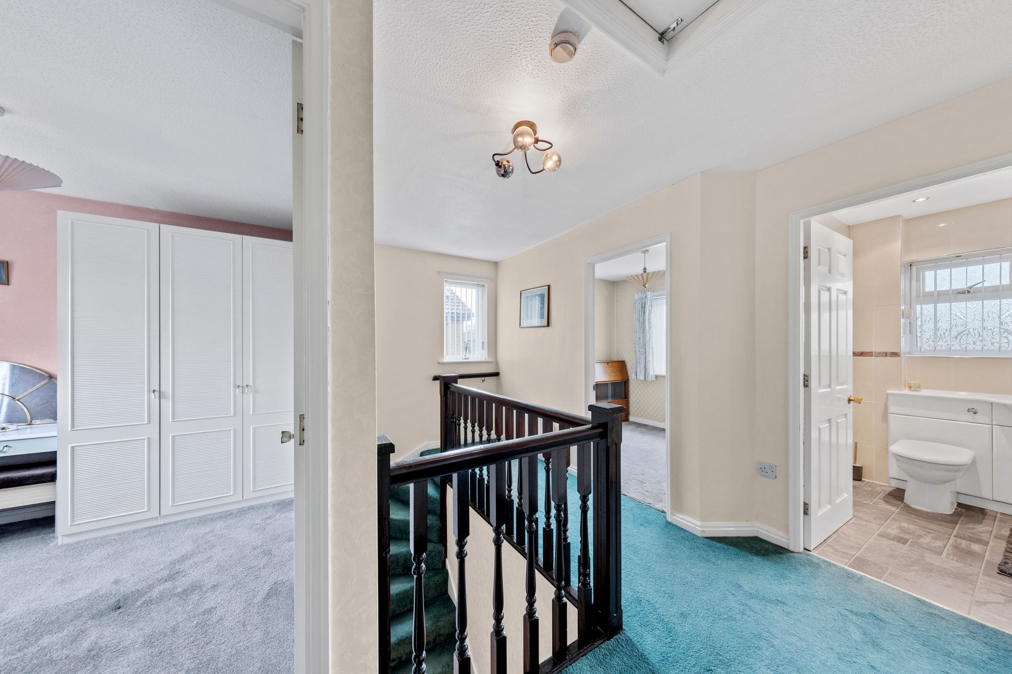 Westbrook Crescent, Old Hall, WA5