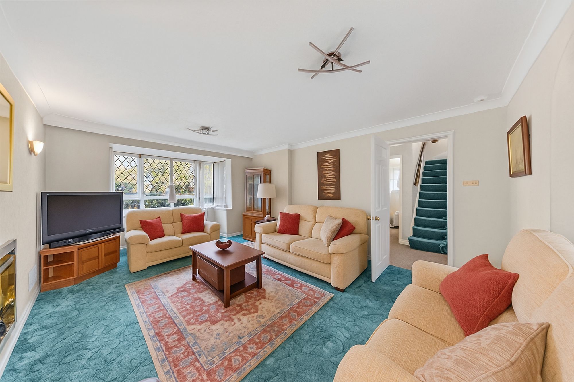 Westbrook Crescent, Old Hall, WA5