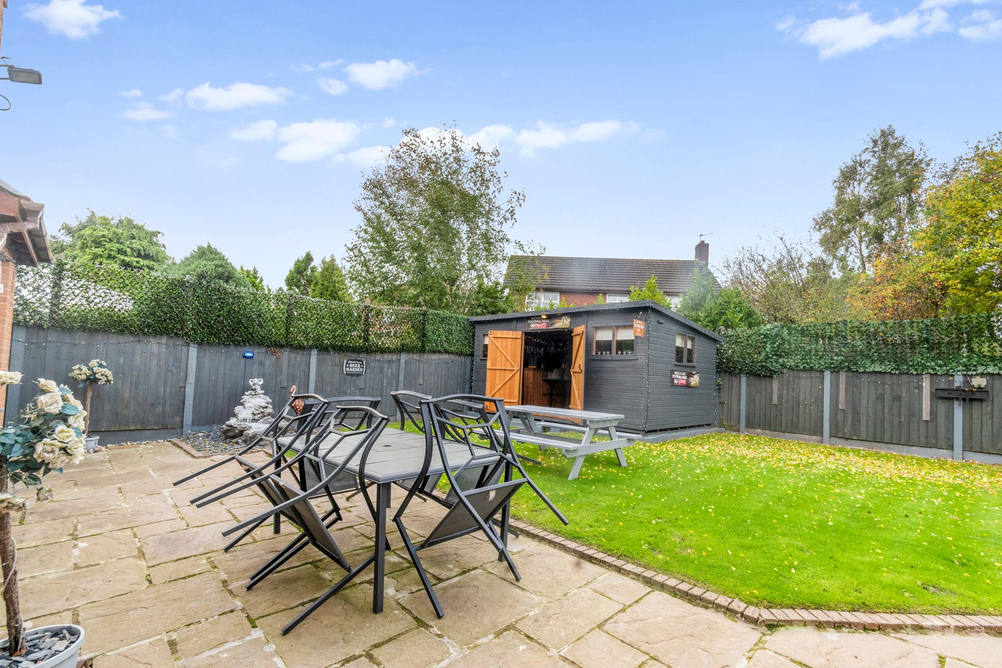 Stonecross Drive, Rainhill, L35