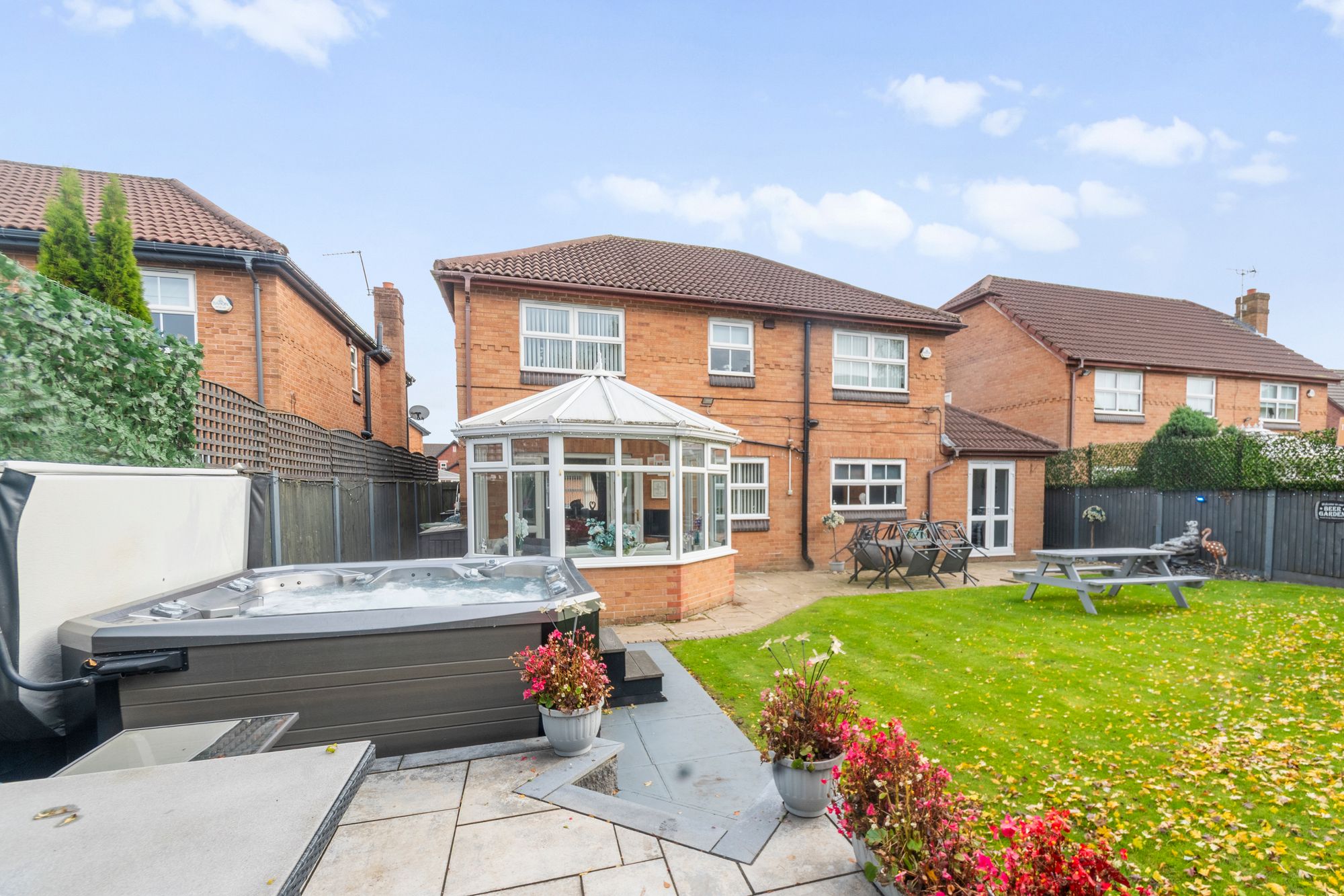 Stonecross Drive, Rainhill, L35