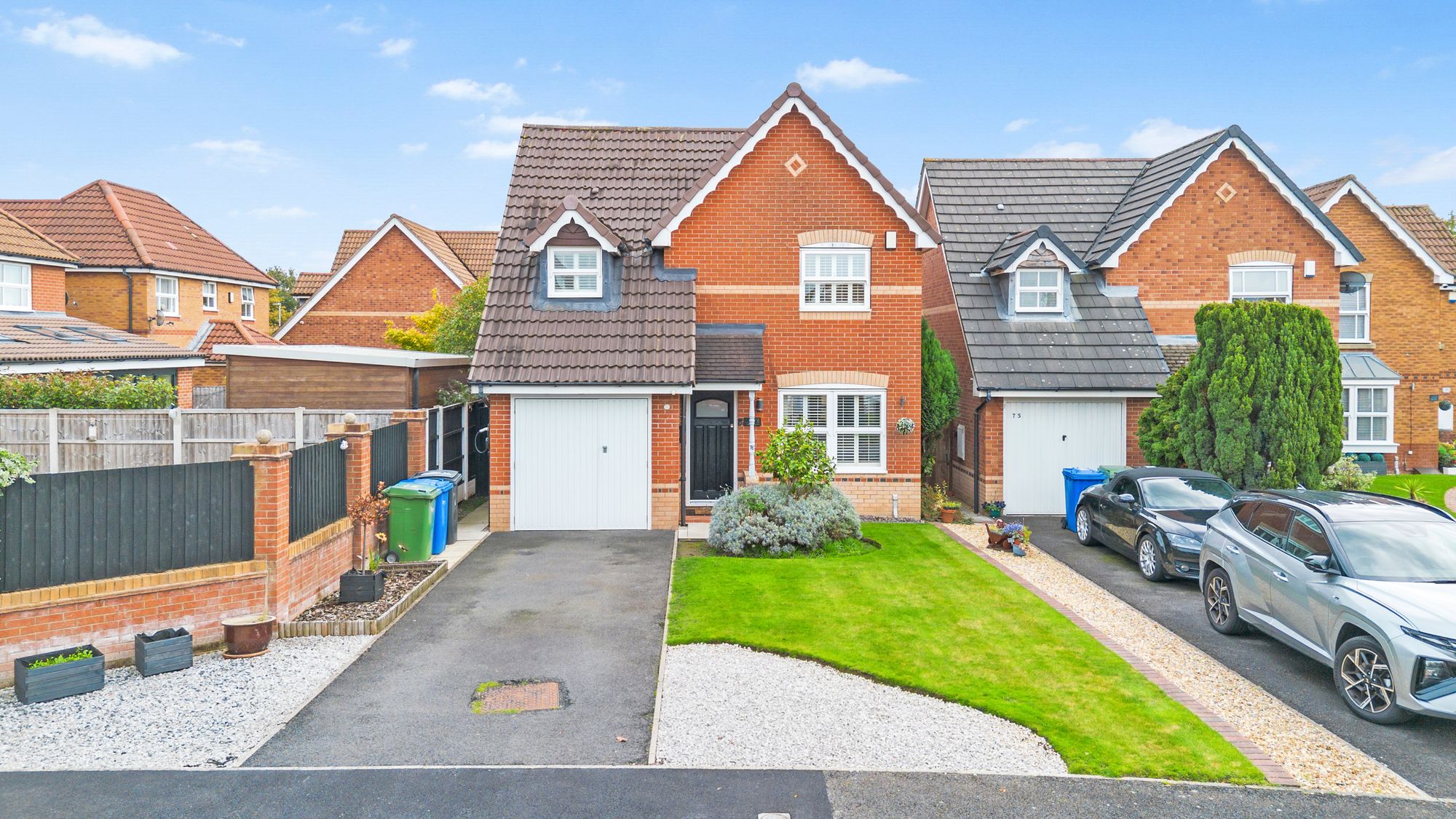 Elmsett Close, Great Sankey, WA5