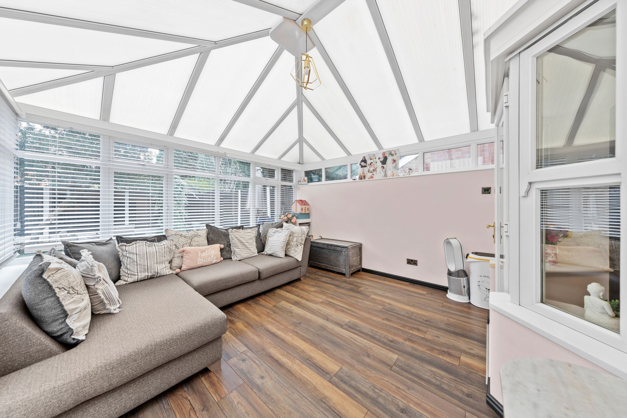 Elmsett Close, Great Sankey, WA5