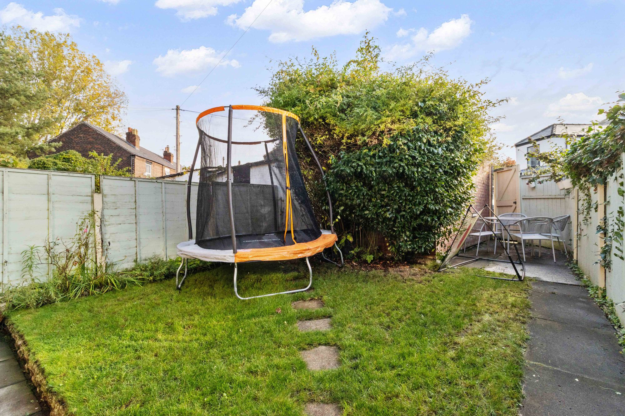 Boat Walk, Warrington