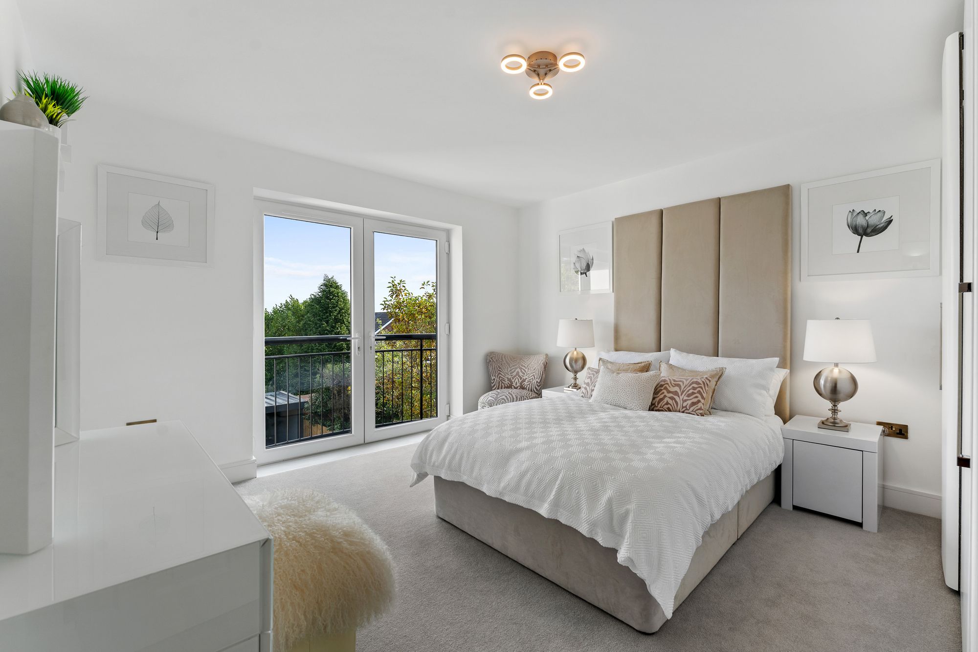 London Road, Appleton, WA4