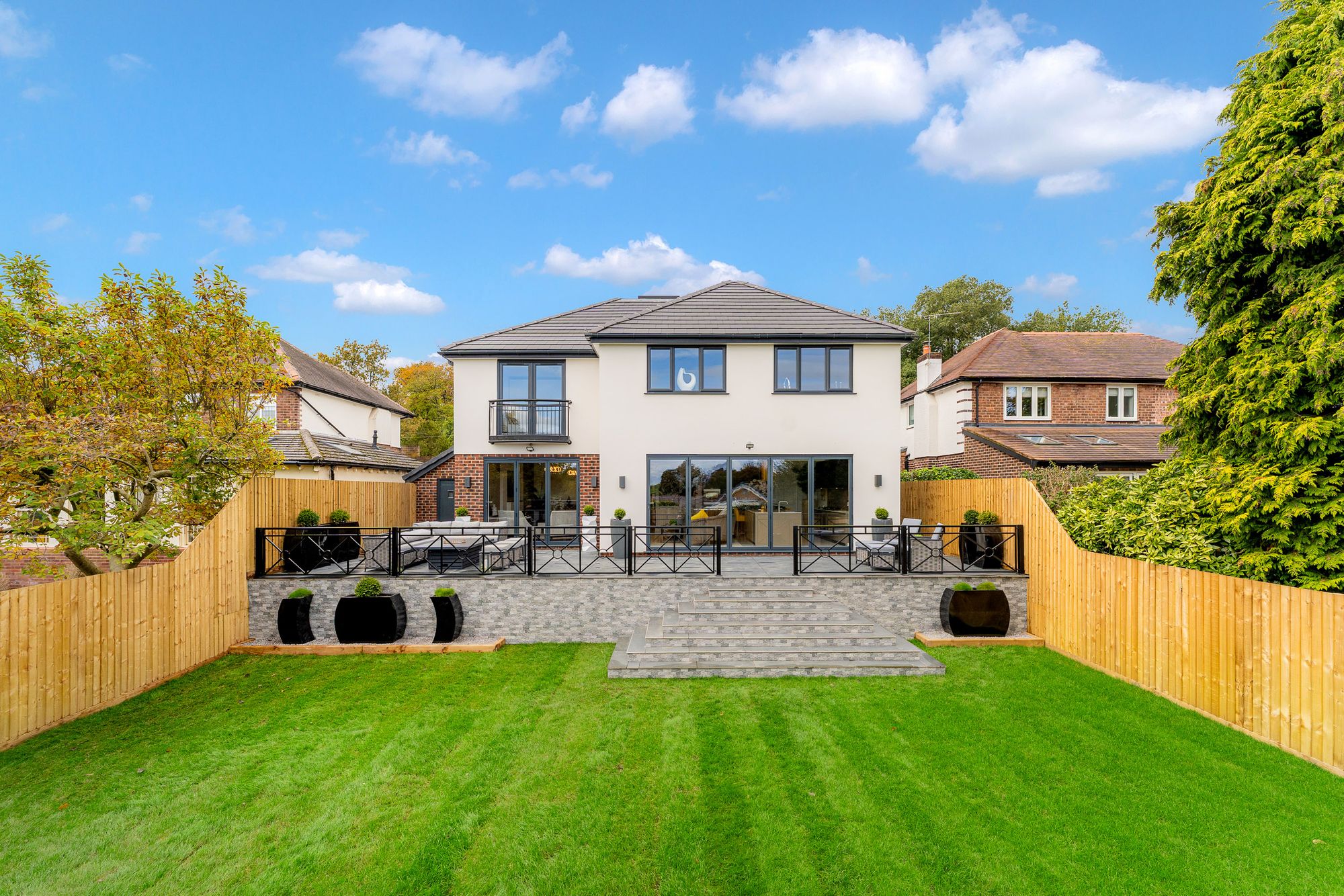 London Road, Appleton, WA4