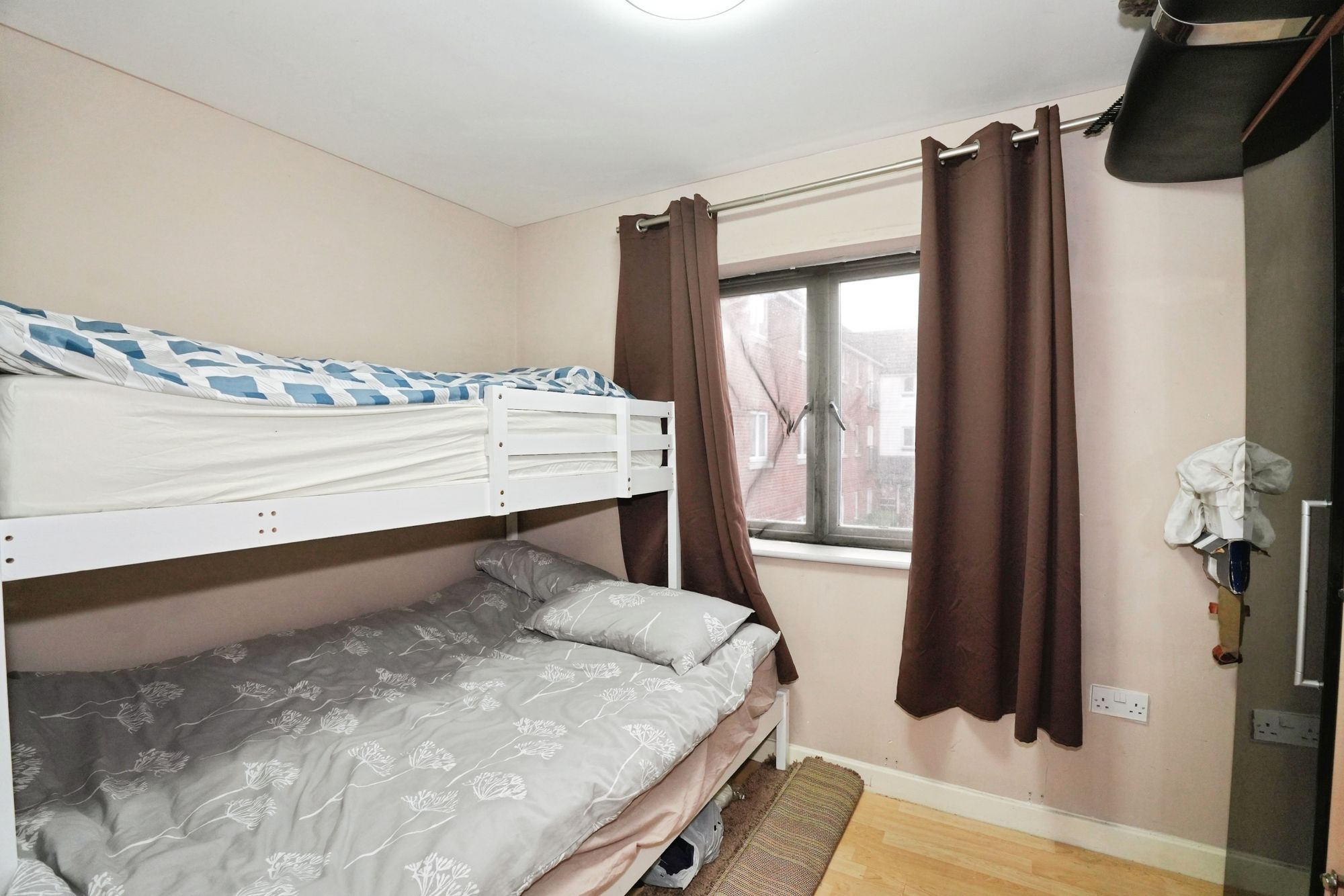 Glandford Way, Chadwell Heath, RM6
