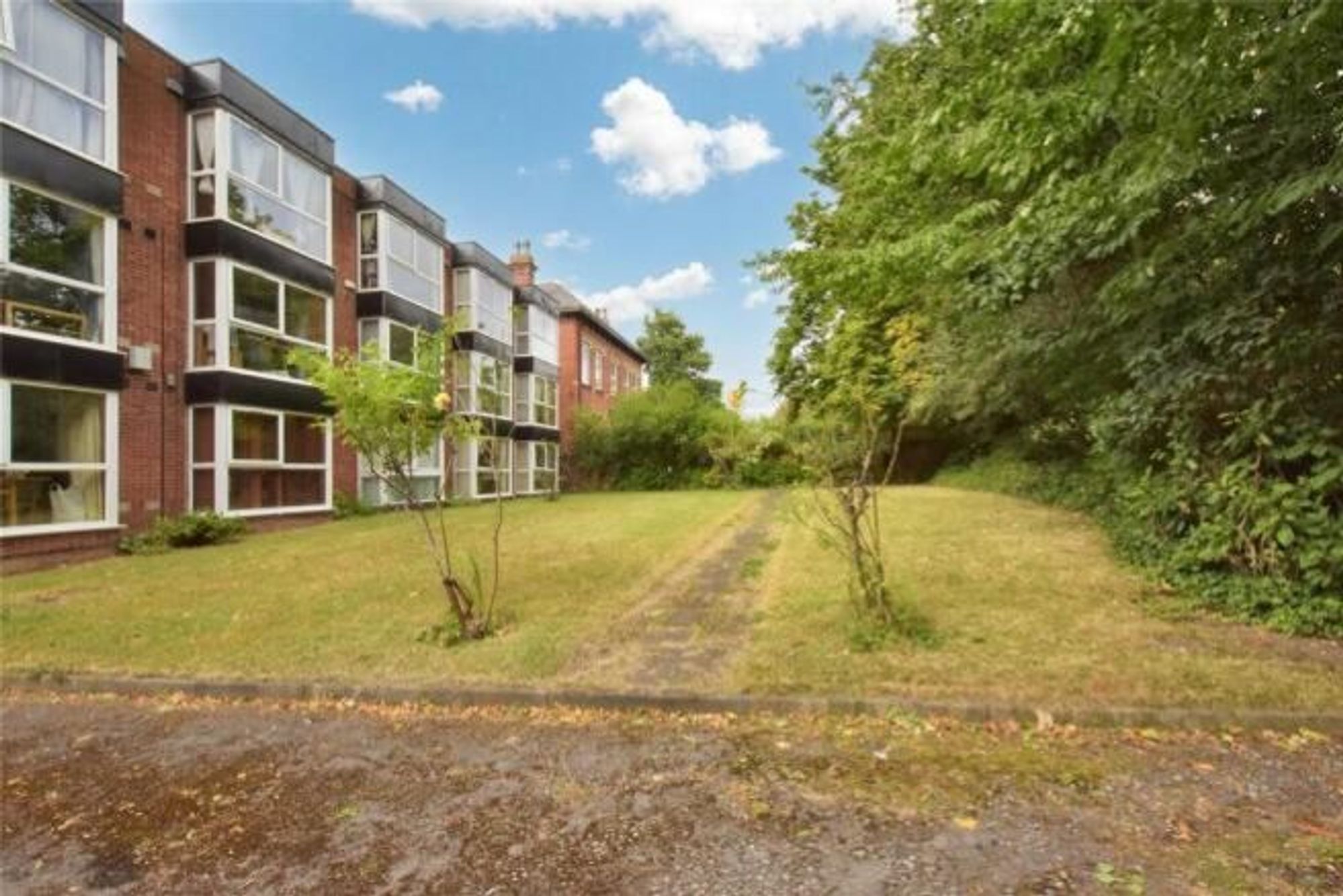 Image 14 of Clarendon Road, Leeds, LS2