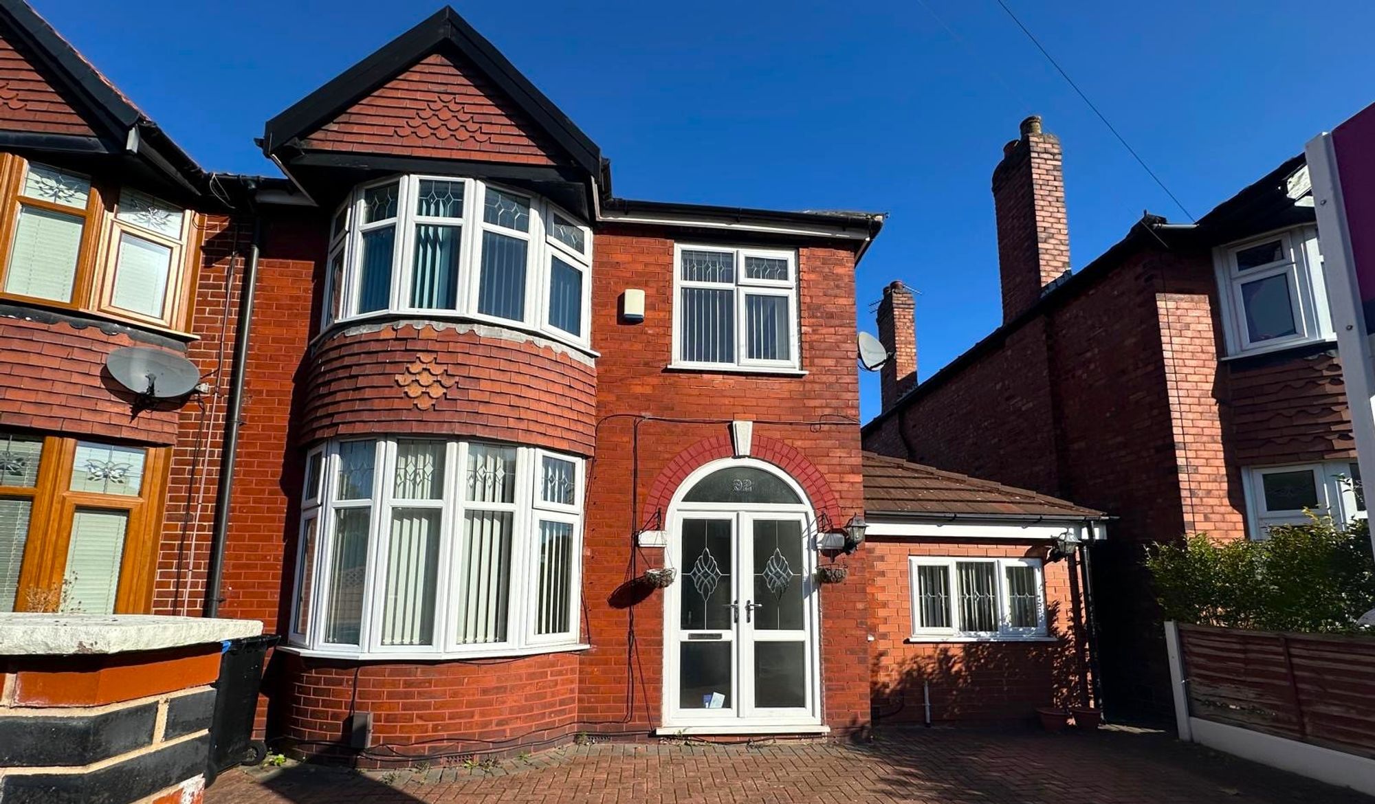 Moss Park Road, Stretford, M32