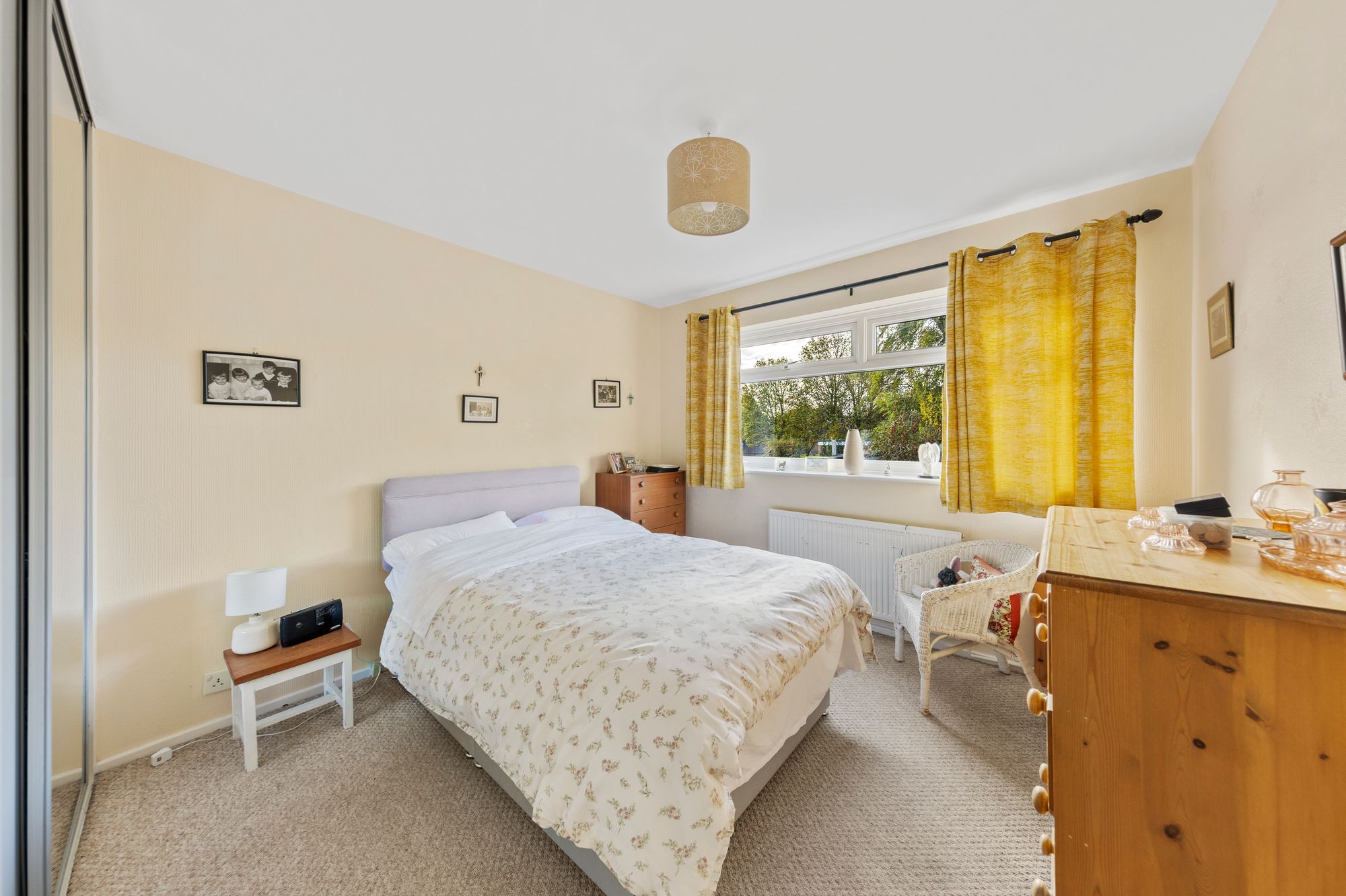 Turton Close, Hale Village, L24