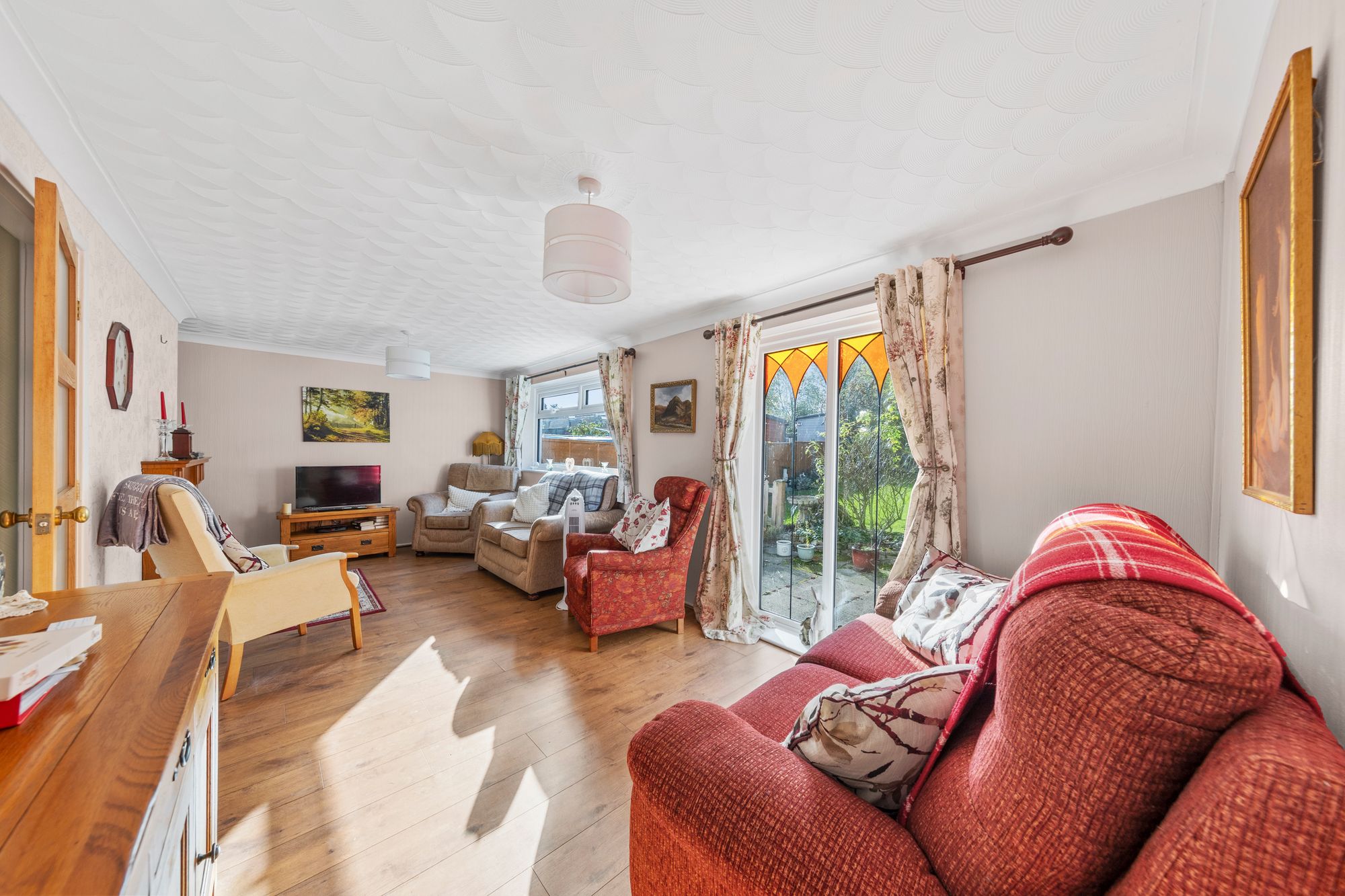 Turton Close, Hale Village, L24