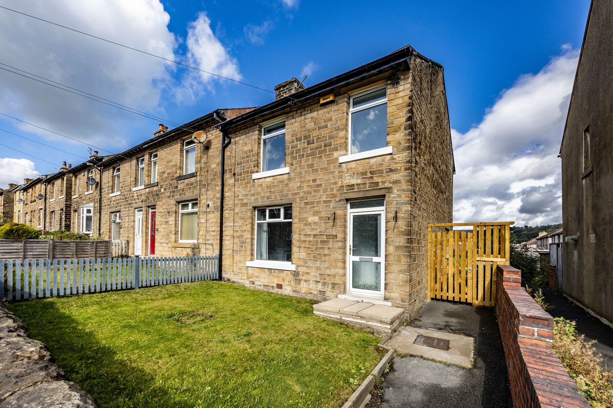 Photo of Leymoor Road, Golcar, HD7