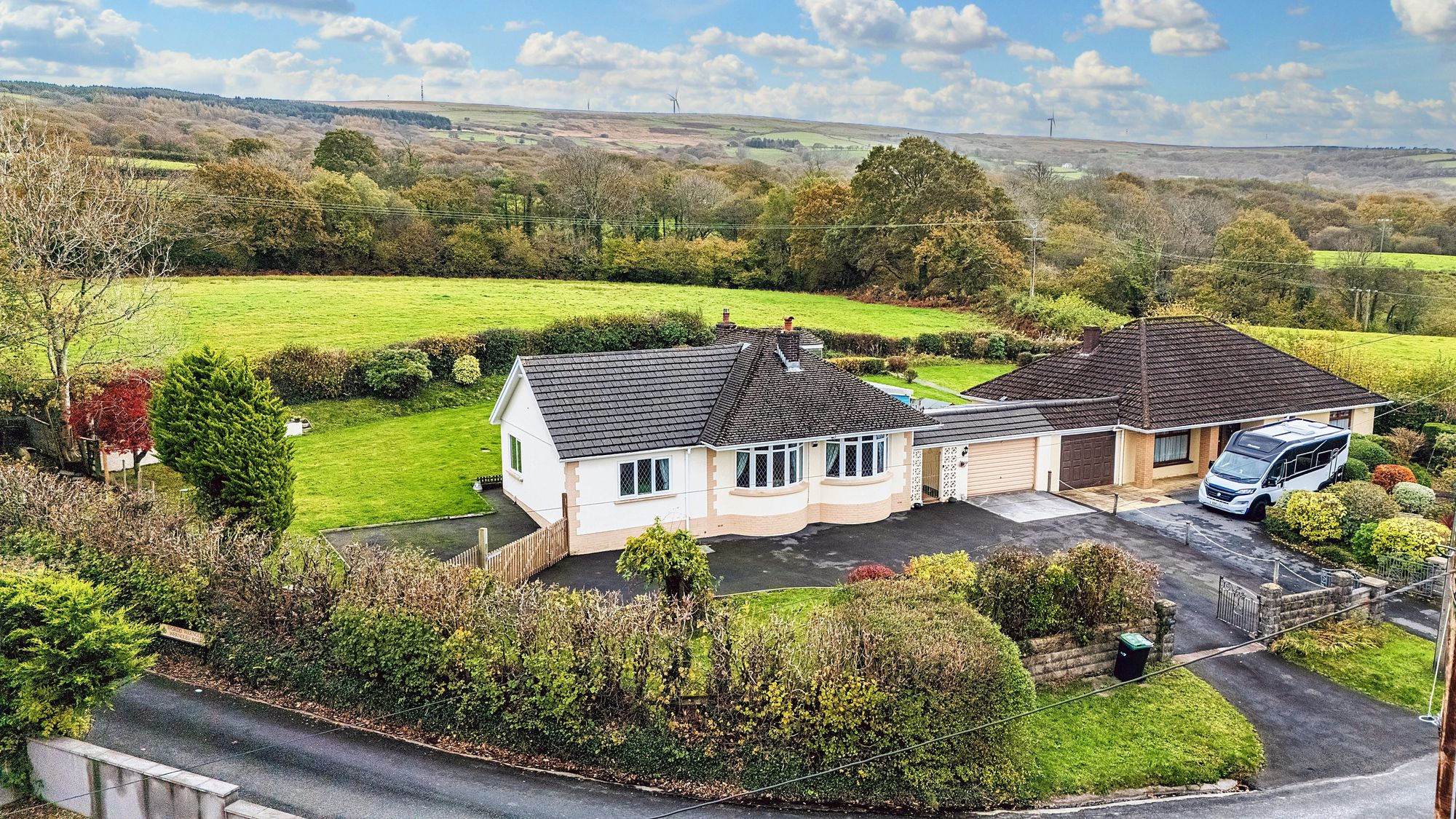 Wernoleu Road, Ammanford, SA18