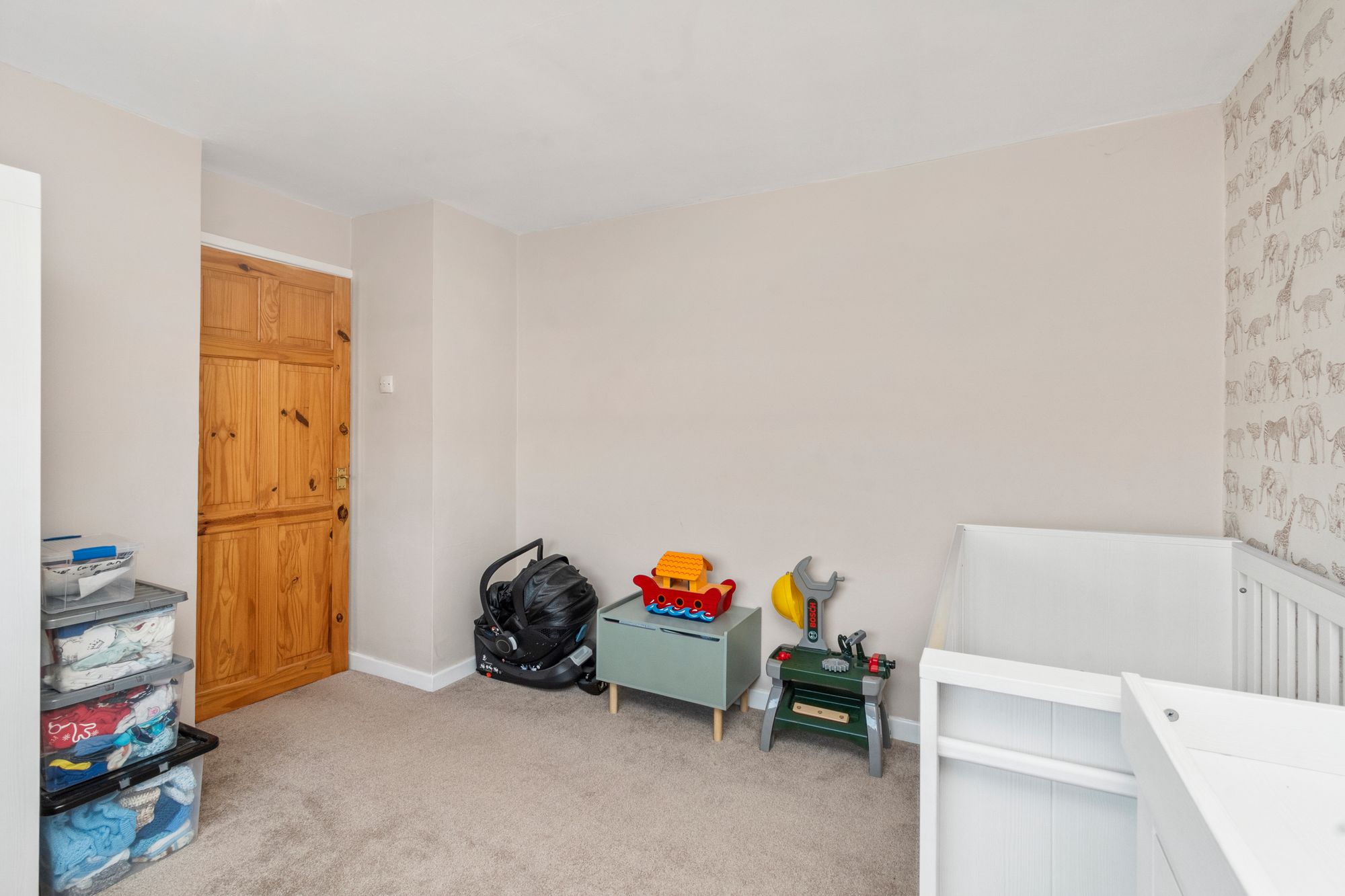 Burns Grove, Warrington