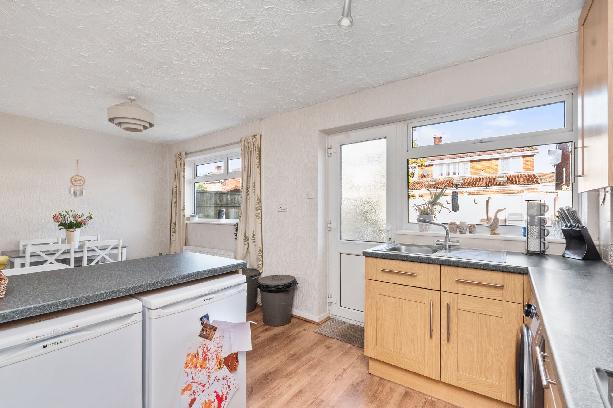 Burns Grove, Warrington