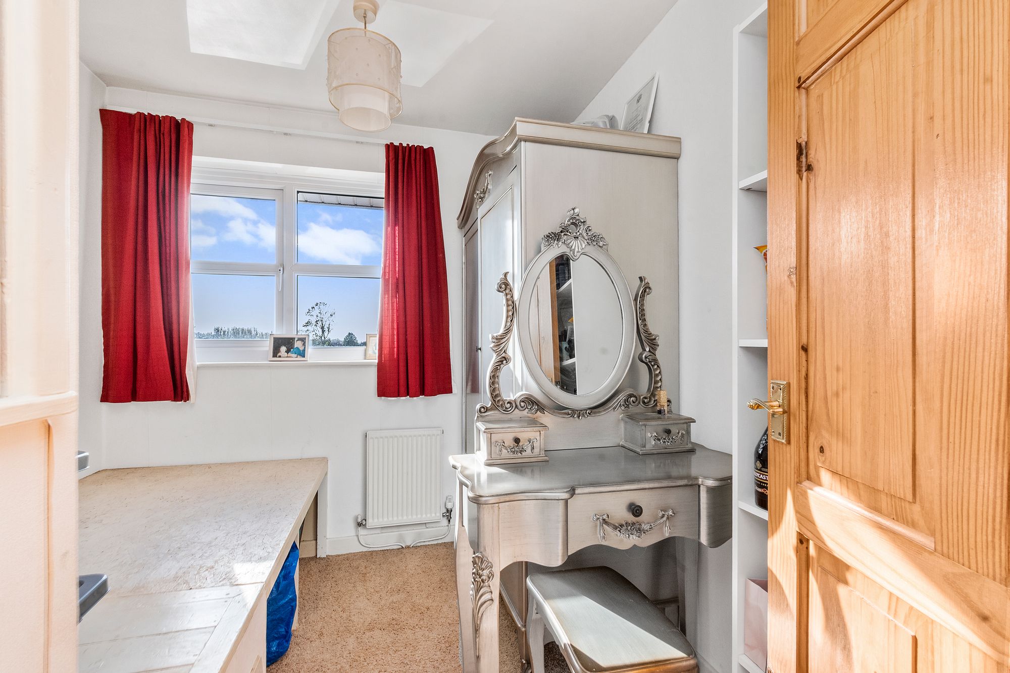 Burns Grove, Warrington