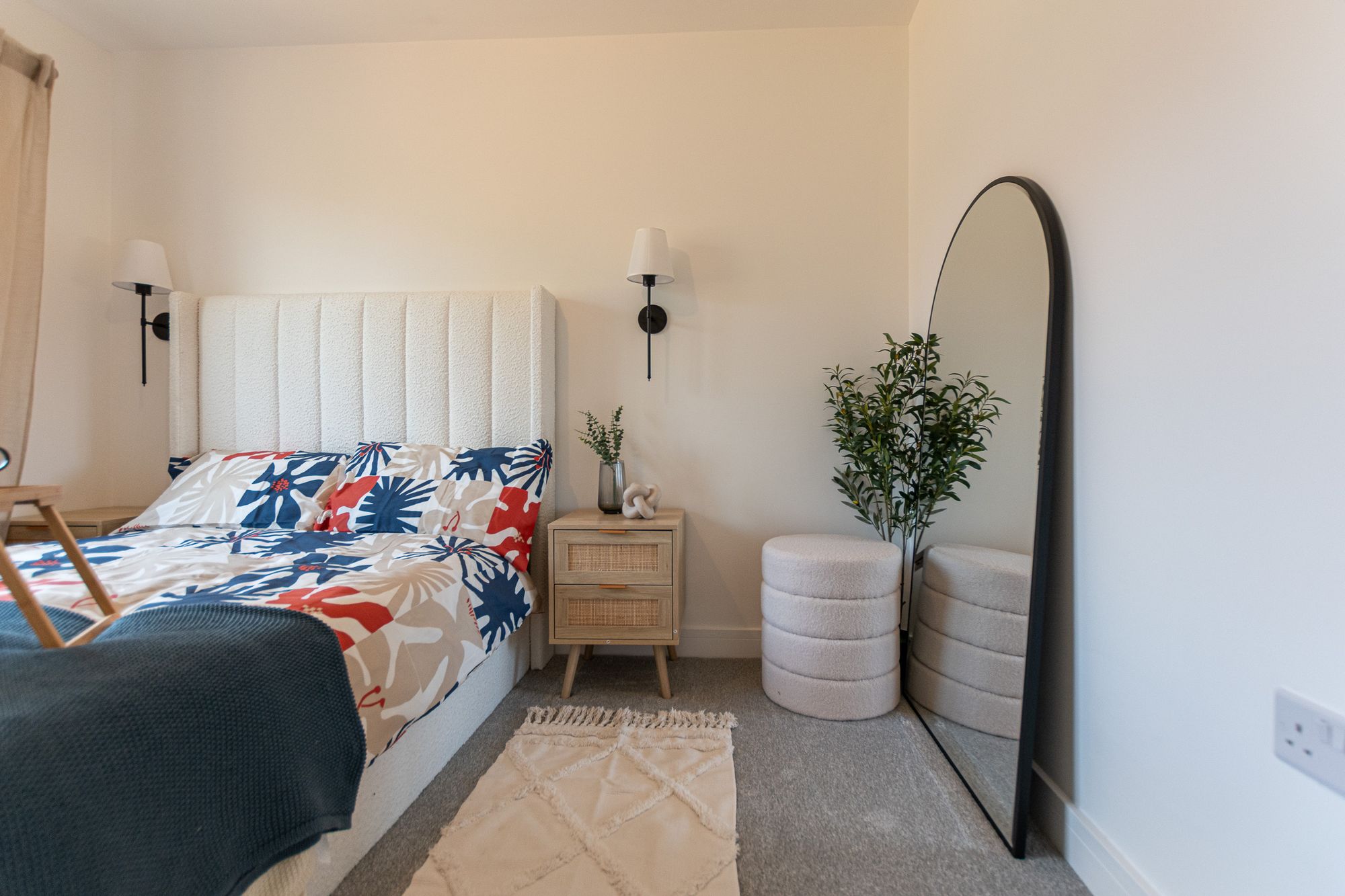 Siren Close, Birchwood, WA3